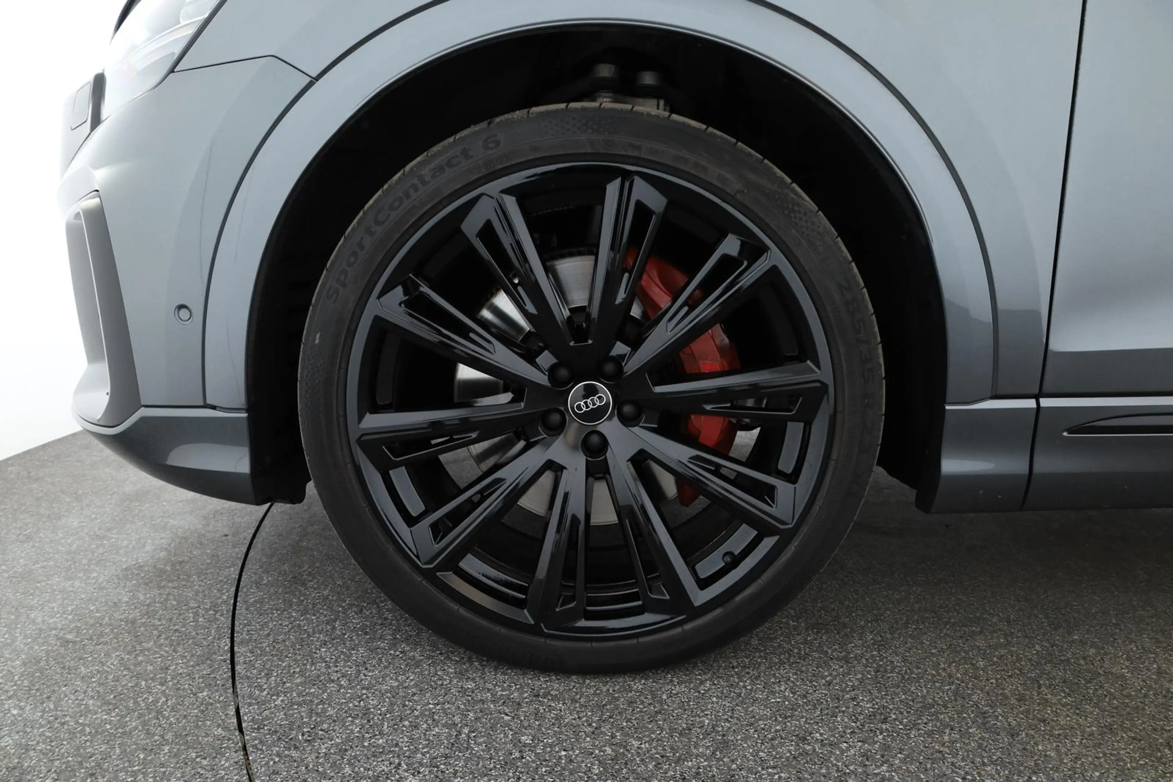 Audi SQ8 TFSI Facelift Leder Matrix Pano BangO ACC 23 — photo 7