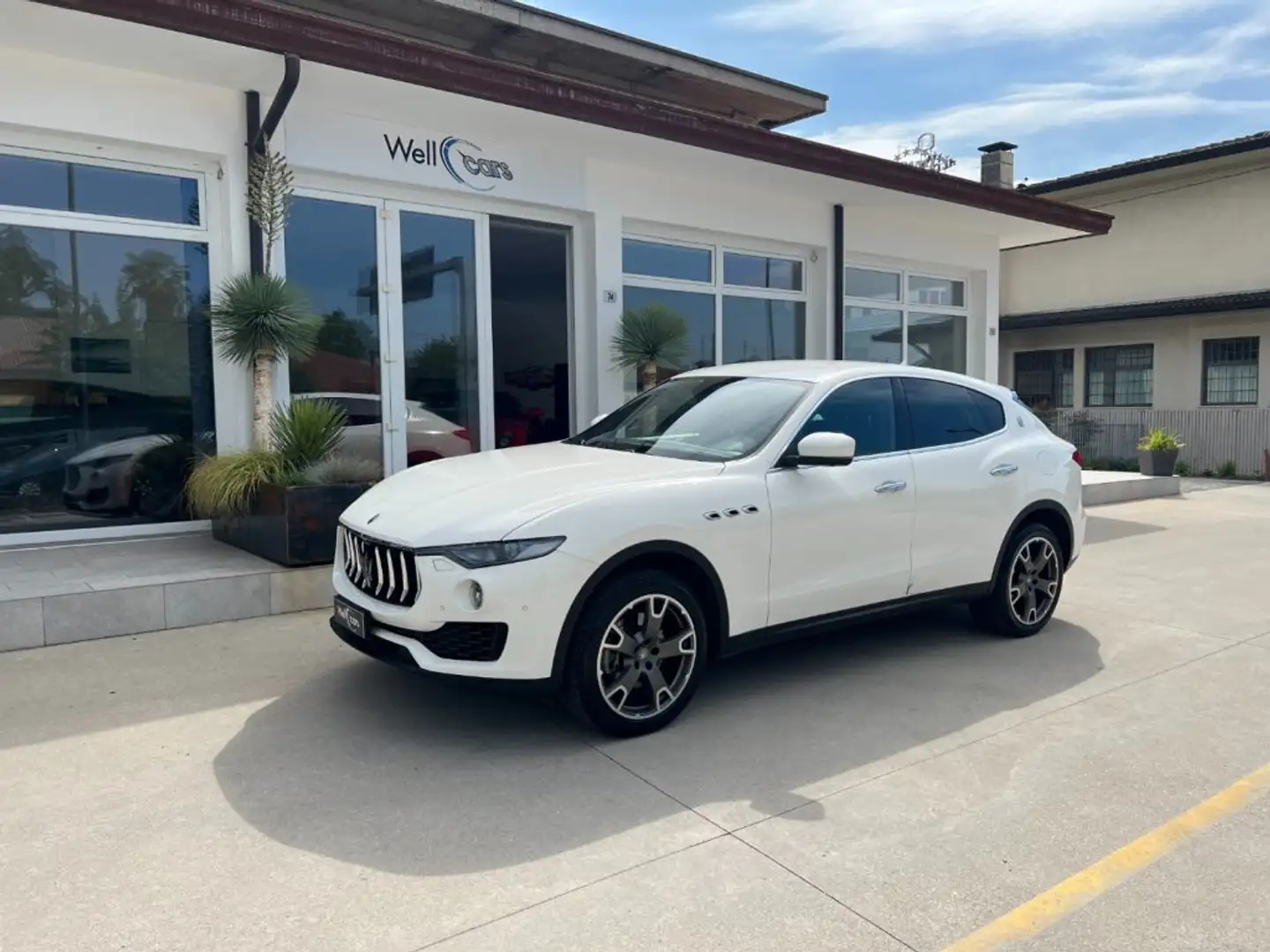 Maserati Levante V6 Diesel AWD SOLO COMMERCIANTI Weiß - 1
