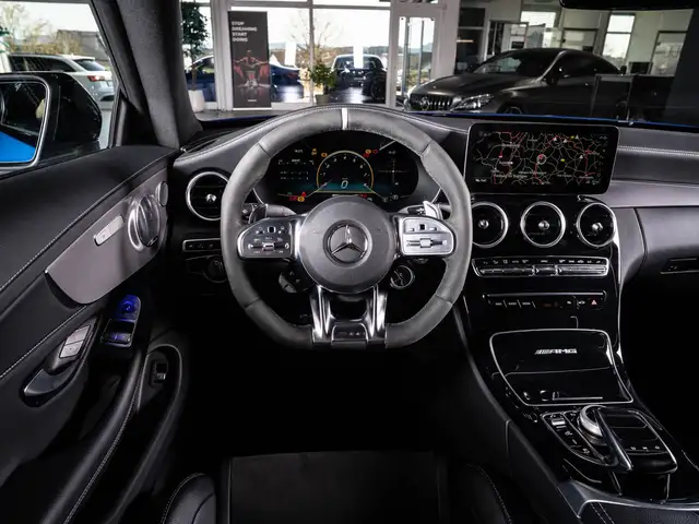 Mercedes-Benz C Class view 13