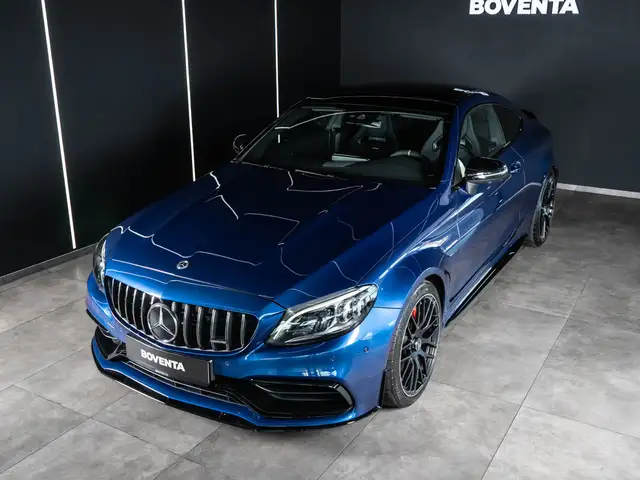 Mercedes-Benz C Class view 3