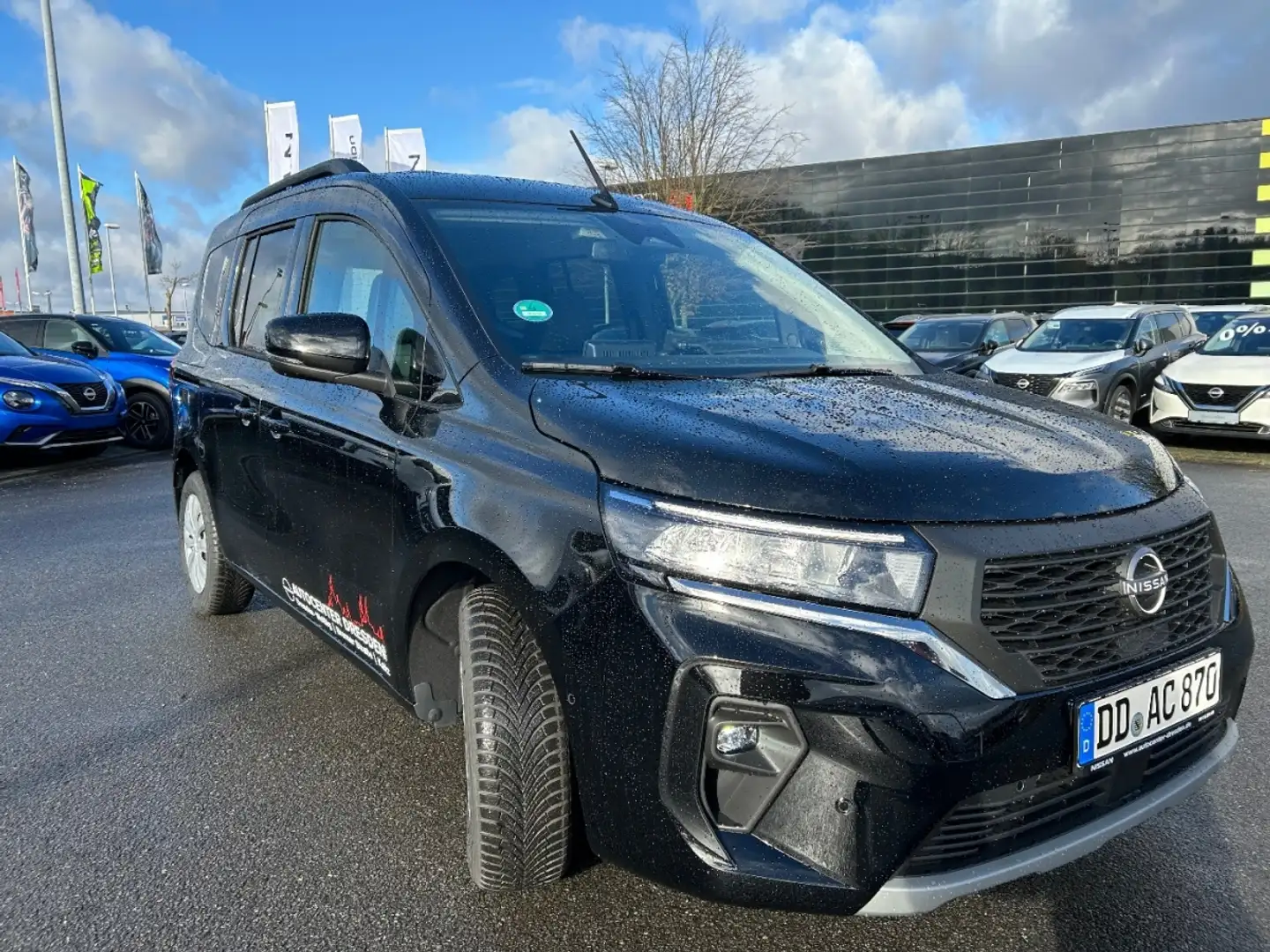 Nissan Townstar Kombi DIG-T 130 L1 Tekna 360 FLA SpurW Negru - 2