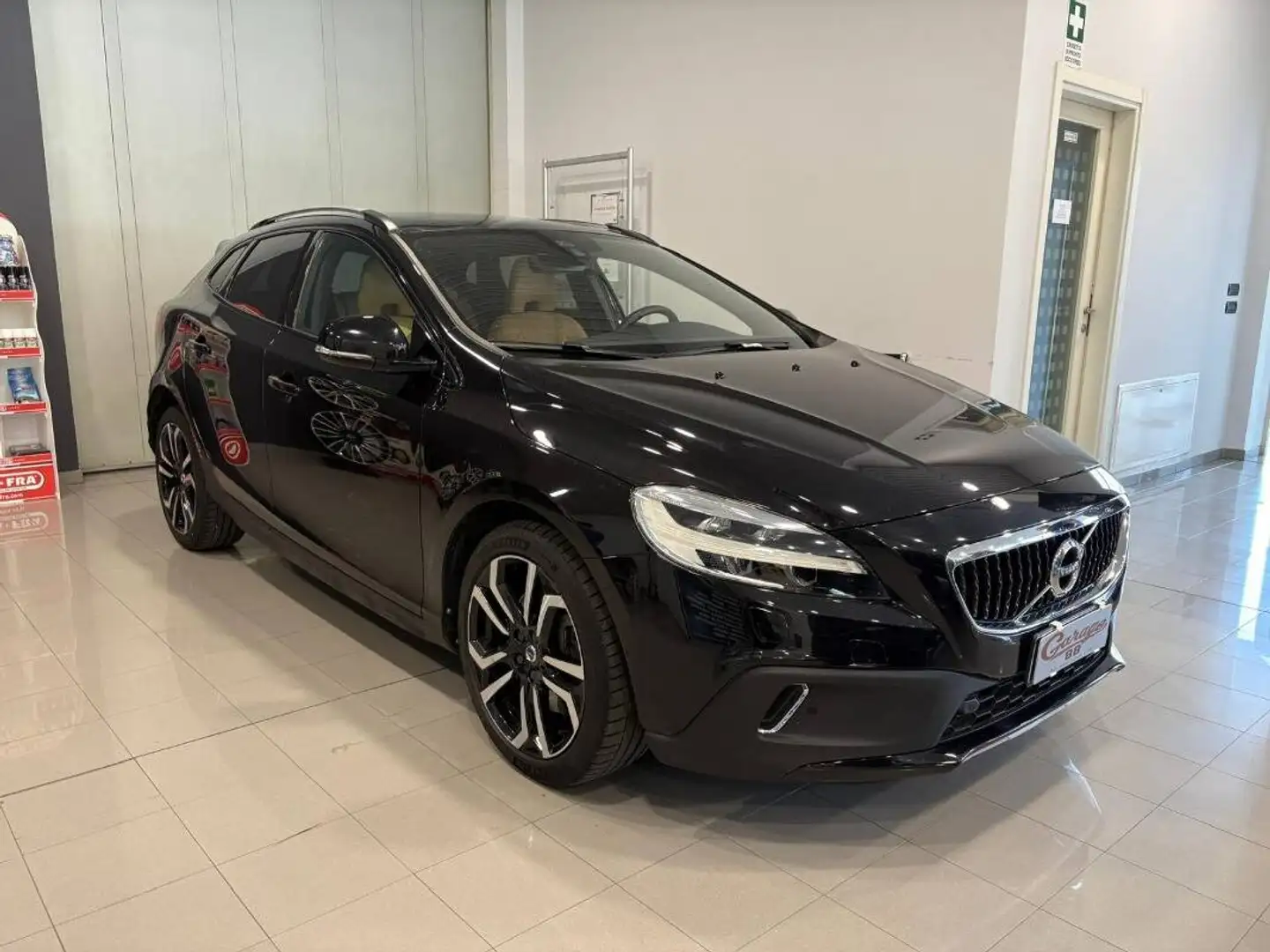 Volvo V40 Cross Country 2.0 t4 Summum awd geartronic Schwarz - 2