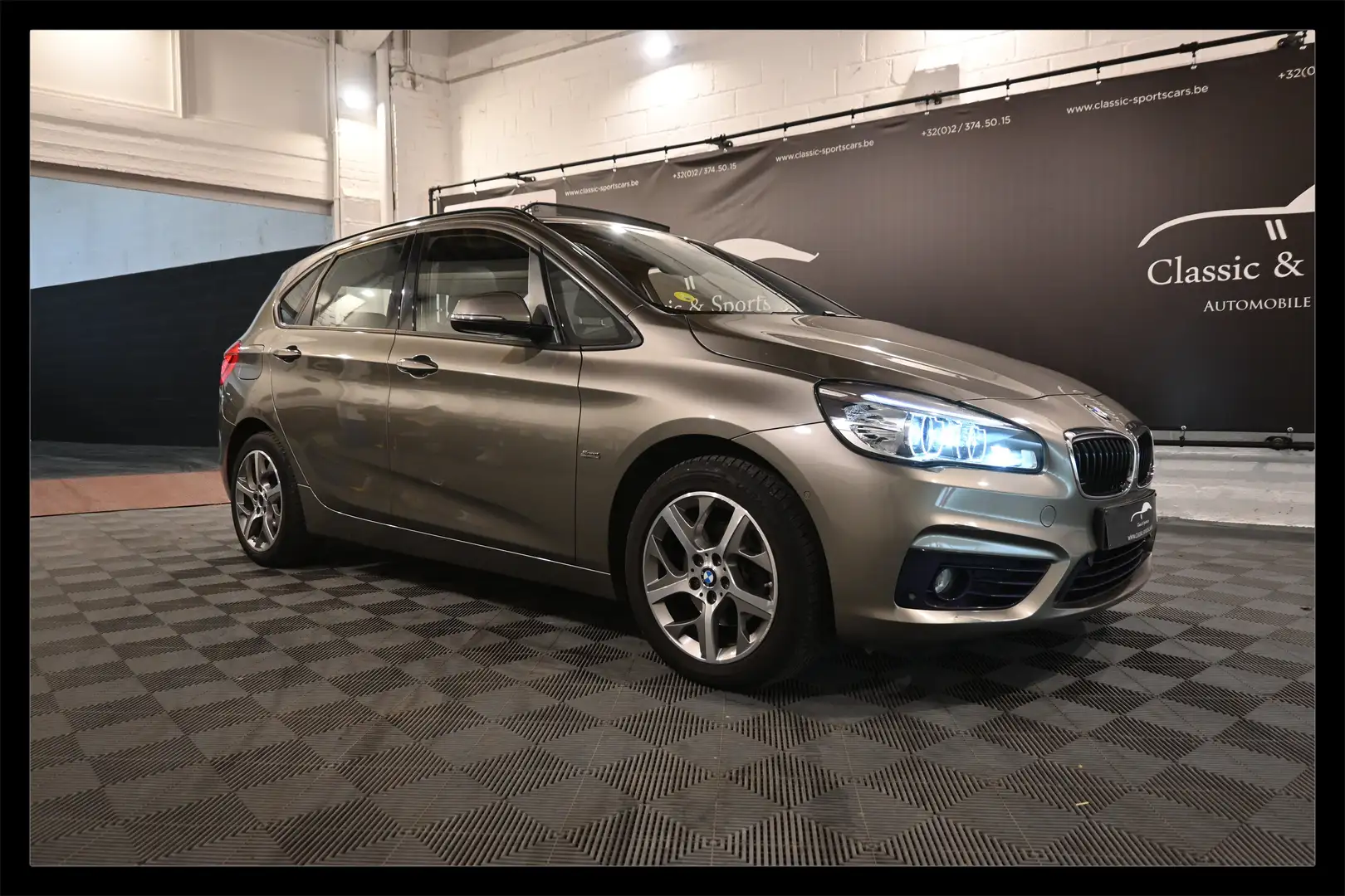 BMW 216 d PACK SPORT / LED / PANO / FULL !! Or - 1