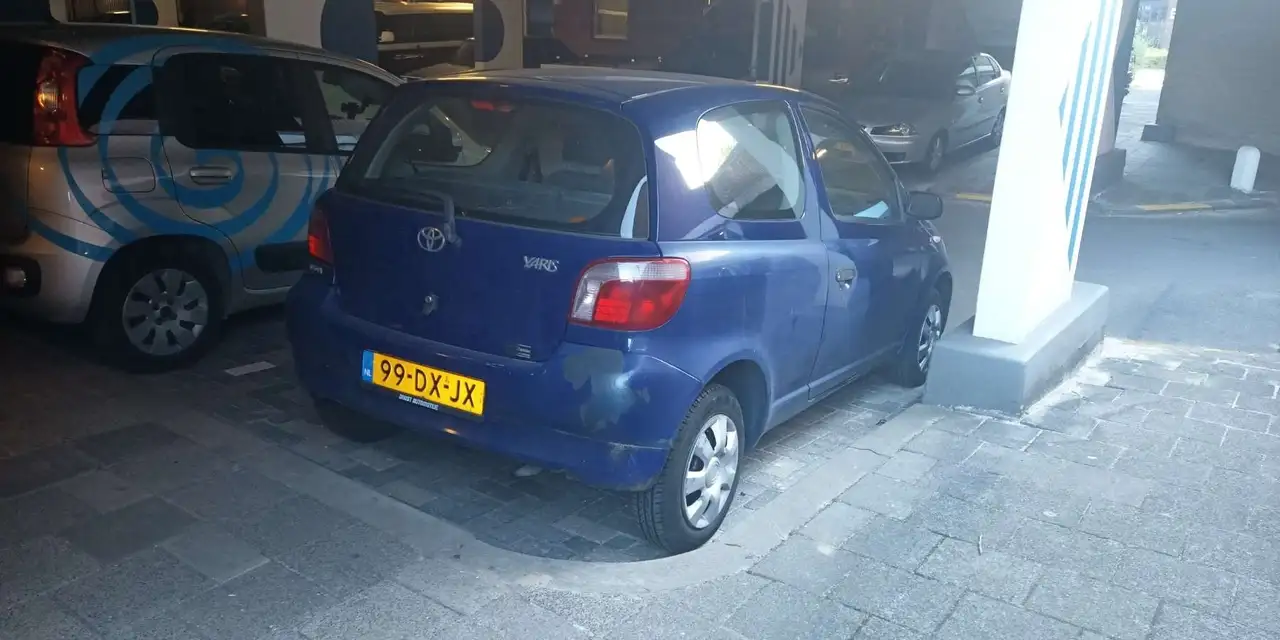 Toyota Yaris Nieuw apk 1.0-16V VVT-i, foto 3