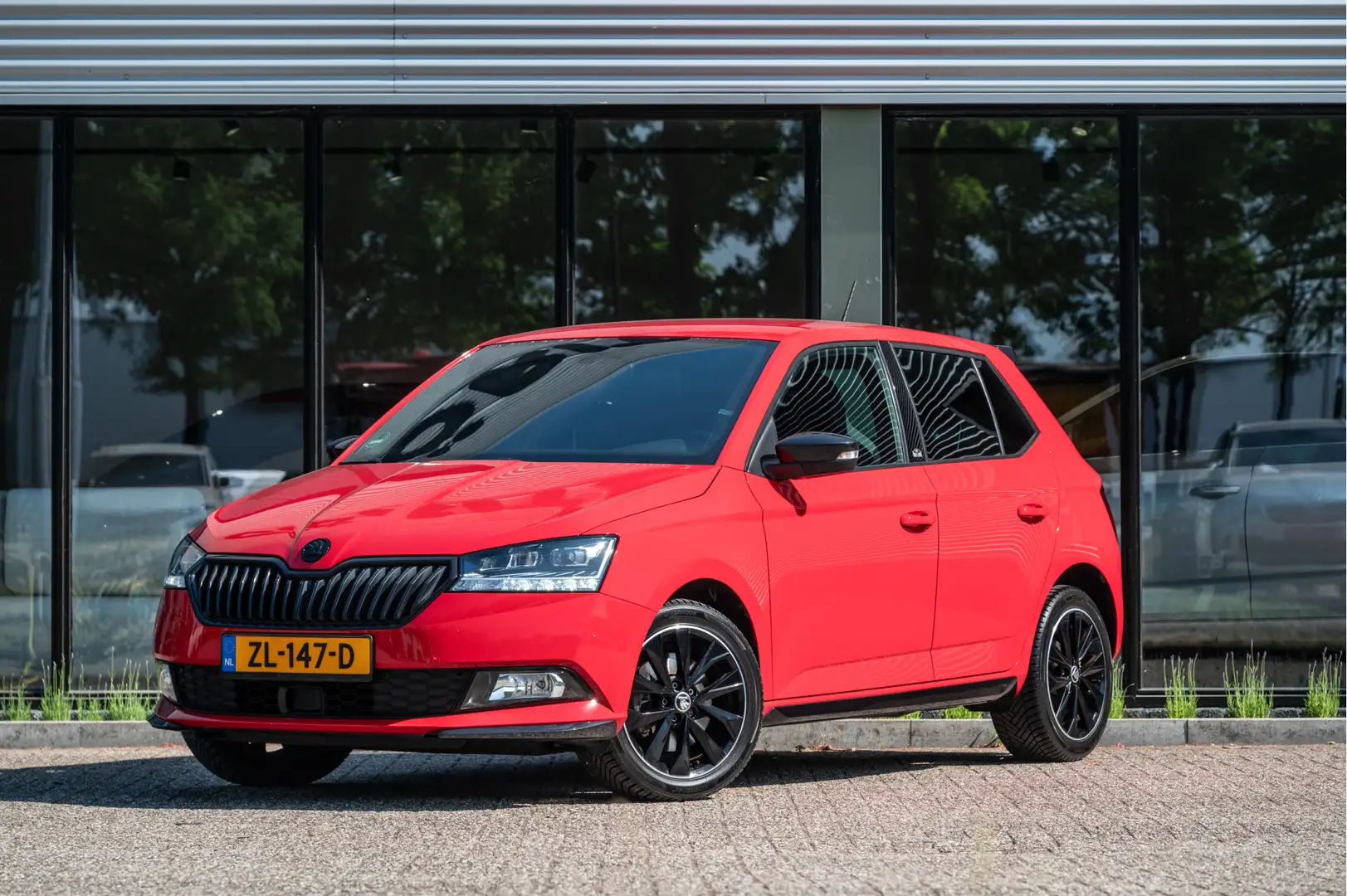 Skoda Fabia 1.0 TSI 110pk Monte Carlo | LED | Trekhaak | Stoel Rouge - 1