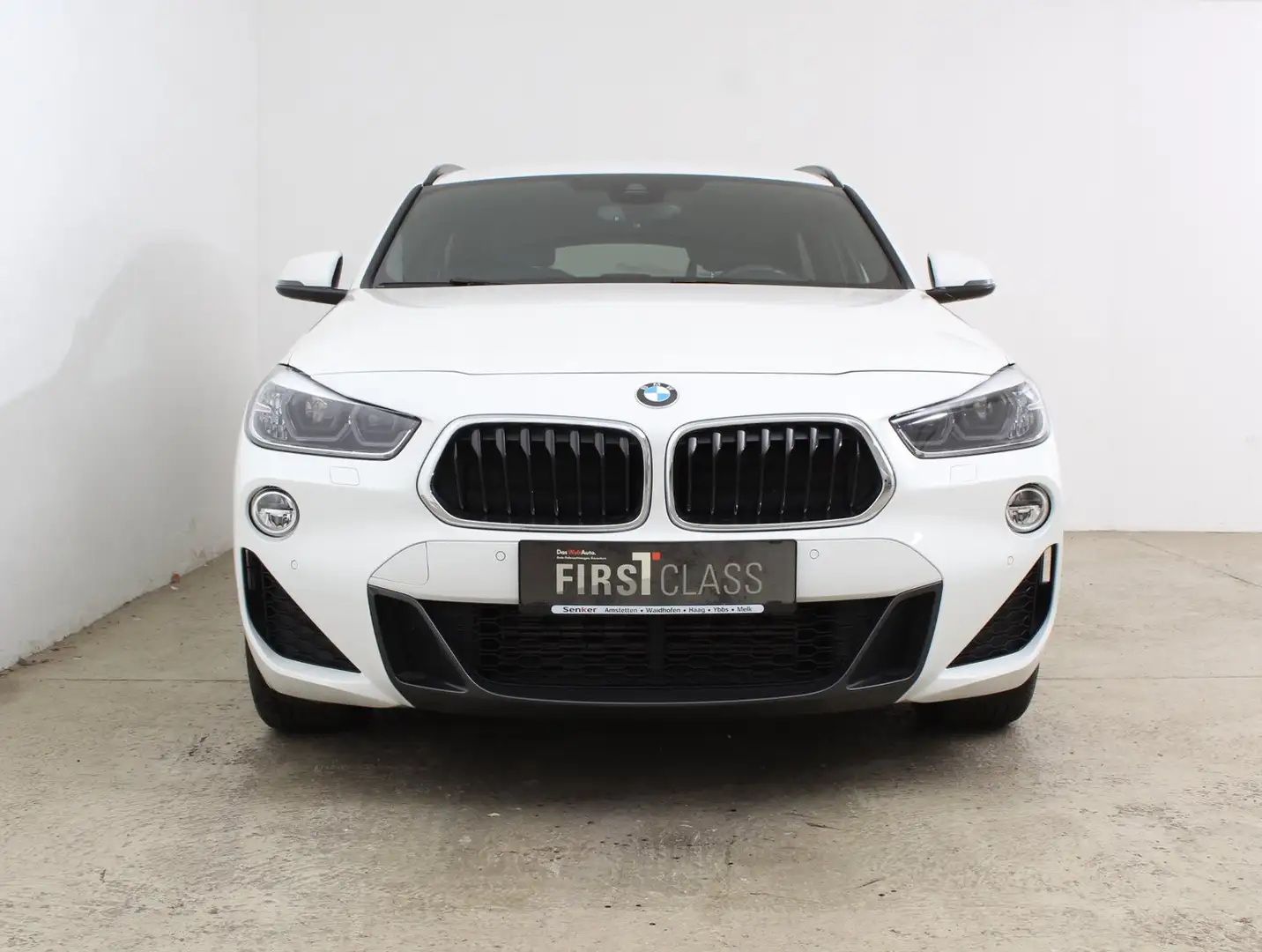 BMW X2 xDrive 20 d M Sport Weiß - 2