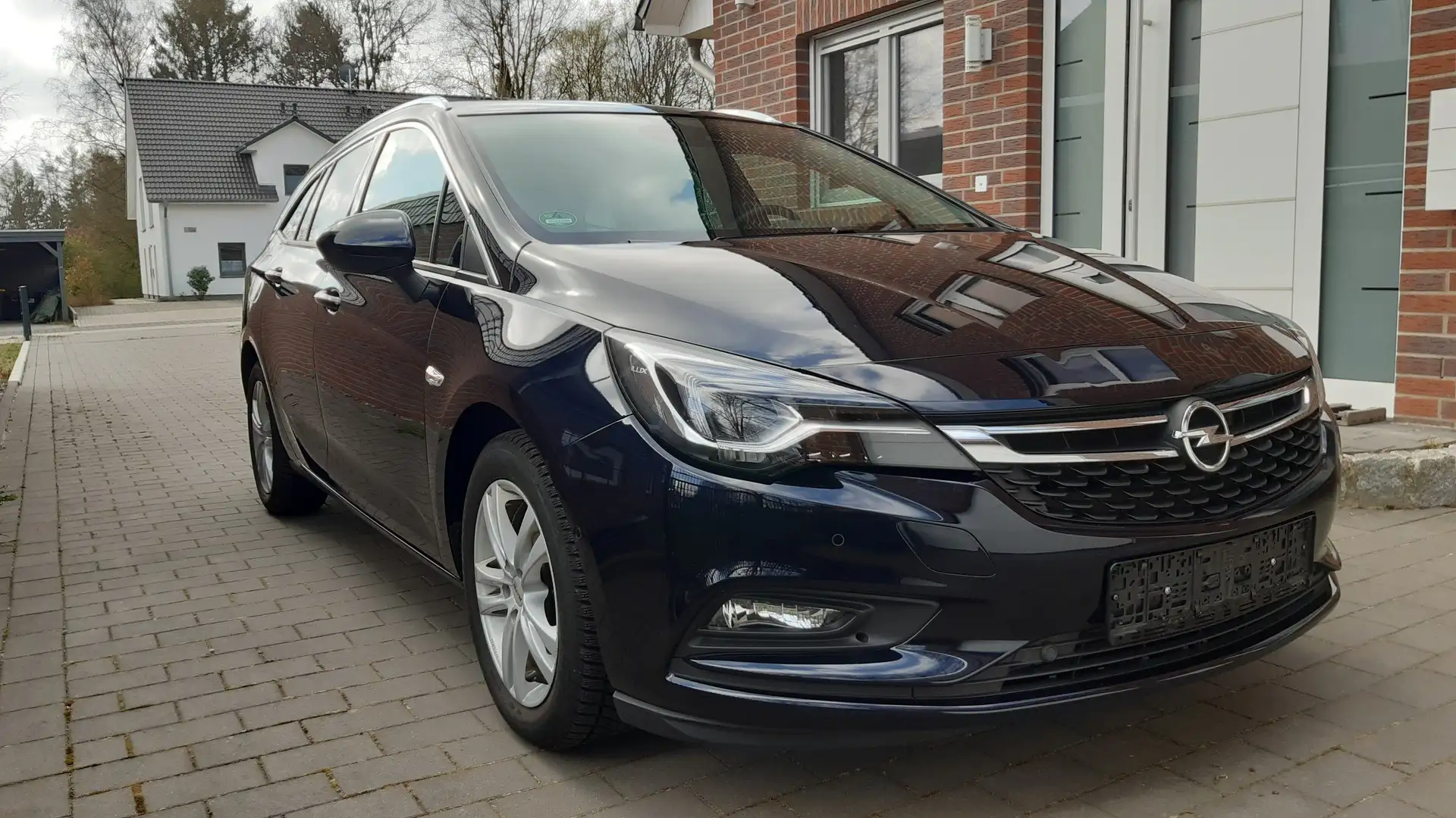 Opel Astra Astra Innovation Sports Tourer 1.4 Turbo Blau - 2
