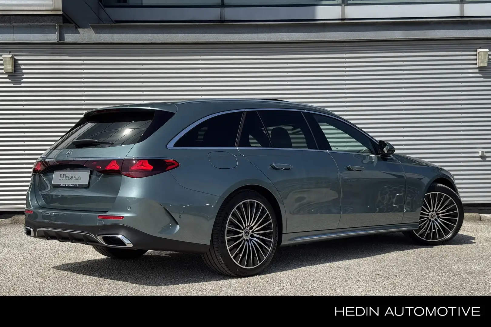 Mercedes-Benz E 300 E 300e Estate Automaat Sport Edition | Premium Pak Zilver - 2