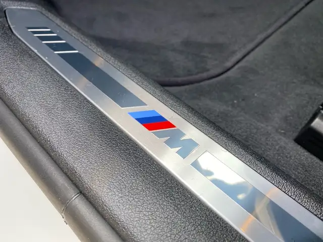 BMW 1 Series view 15