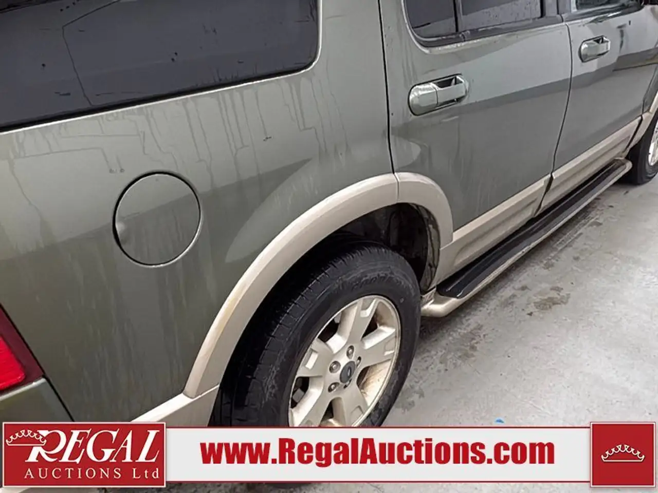 Ford Explorer photo Ford Explorer