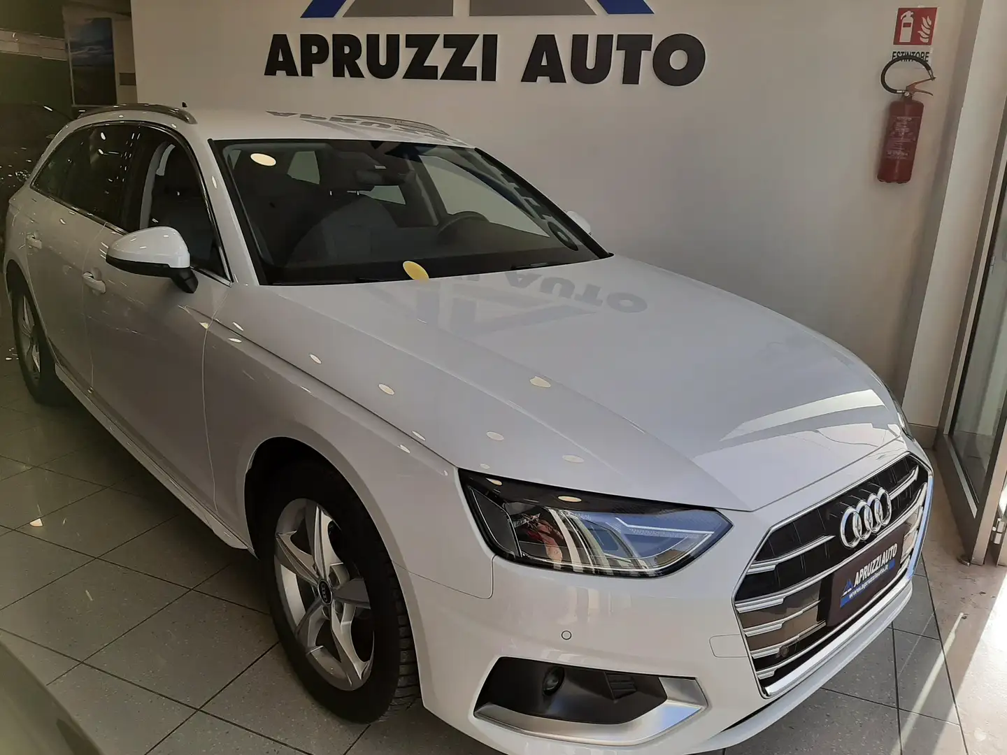 Audi A4 A4 Avant 35 2.0 tdi mhev Bus. Adv. 163cv s-tronic Bianco - 1
