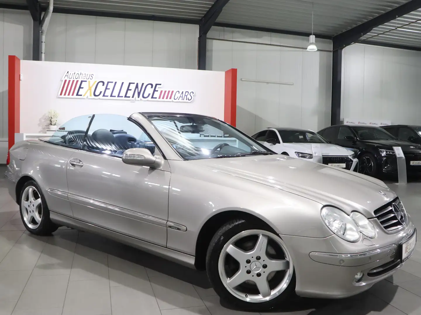 Mercedes-Benz CLK 320 CABRIO AVANTGARDE / XENON, LEDER, NAVI+ Beige - 2