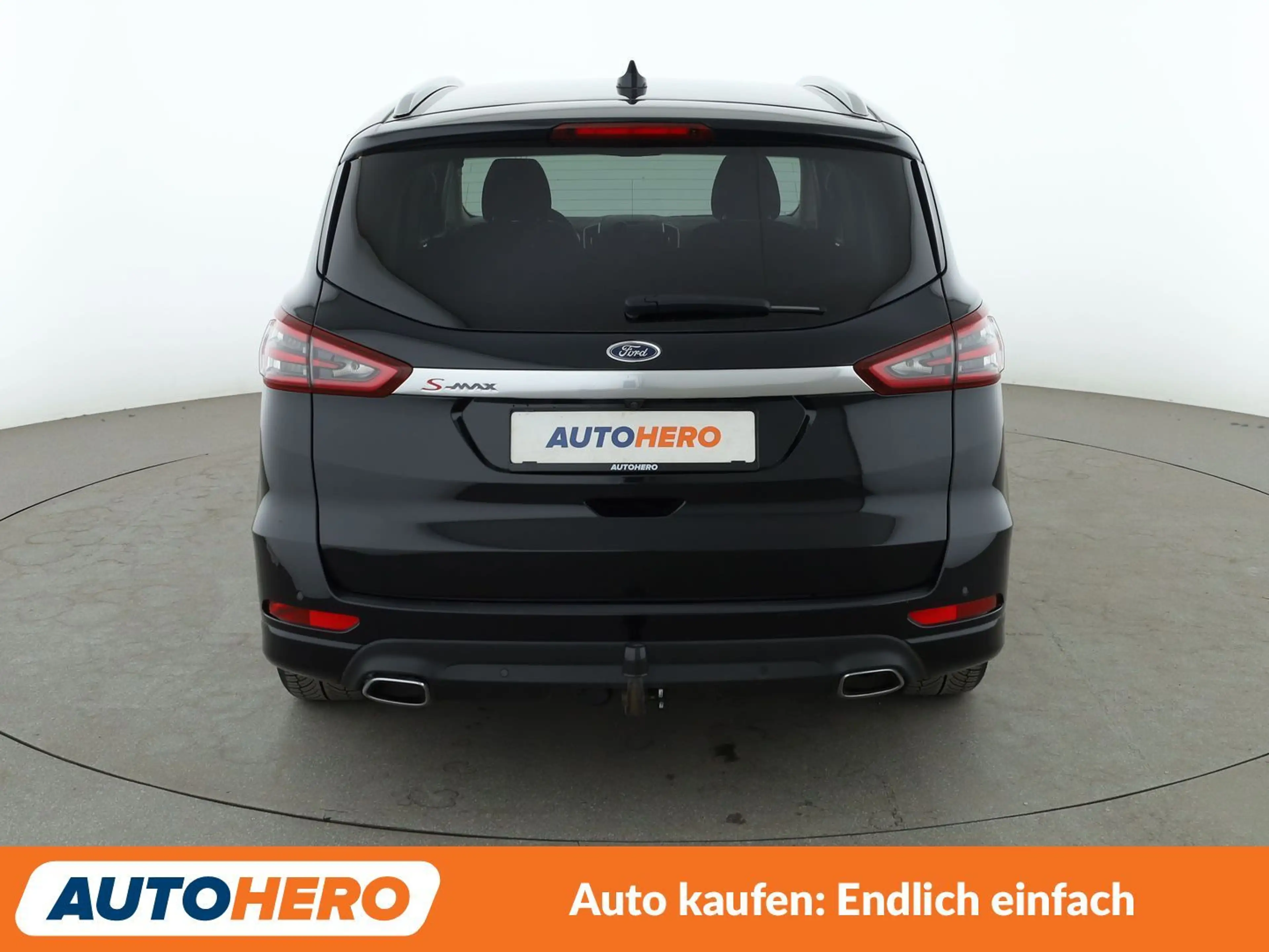 Ford S-Max 2.0 TDCi EcoBlue Titanium AWD — photo 5
