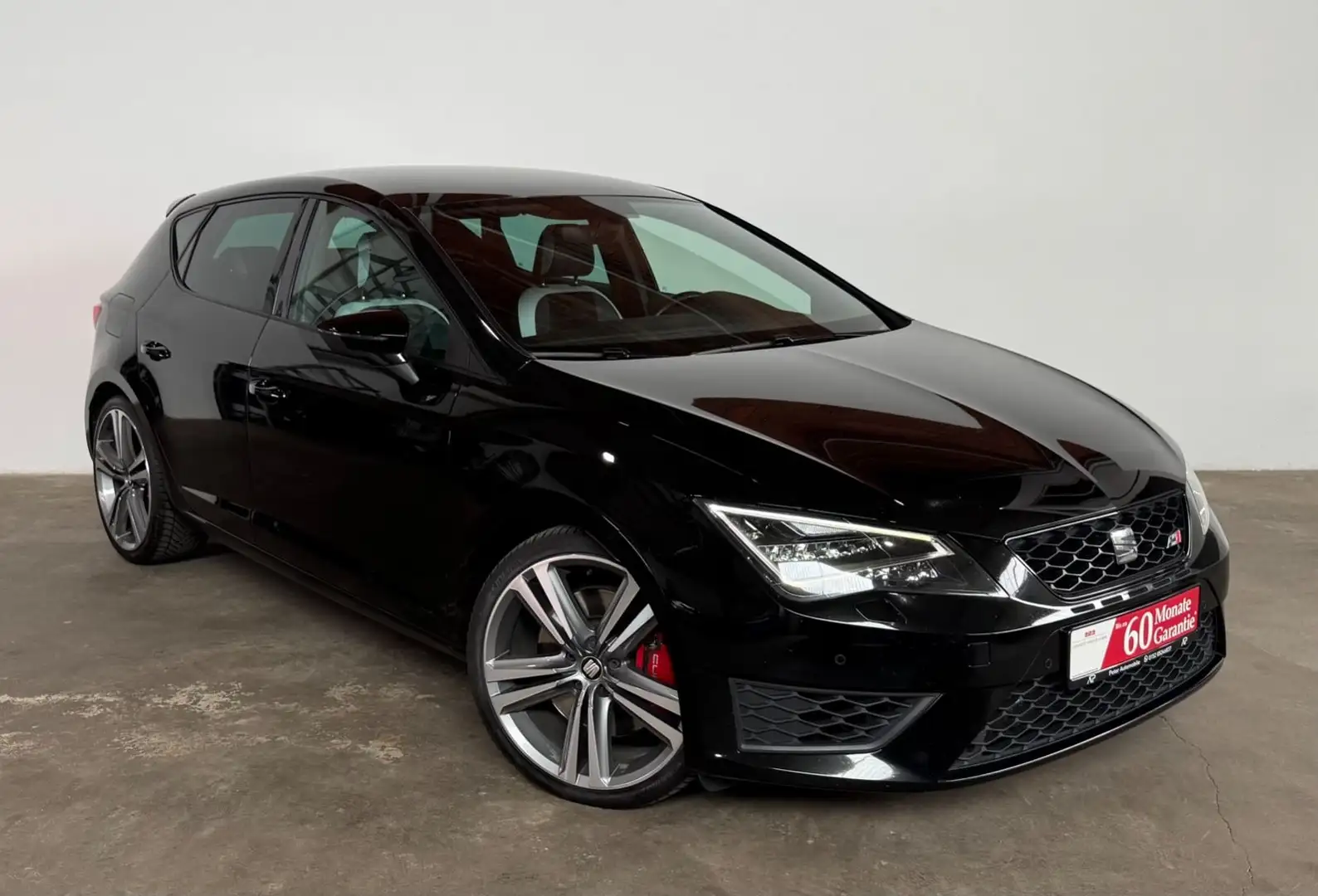 SEAT Leon LEON CUPRA 290 SEATSOUND LED NAVI SHZ KLIMAAT Schwarz - 2