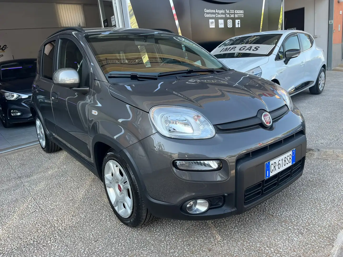 Fiat Panda Panda III 2021 Cross 1.0 firefly hybrid City Cross Grigio - 1