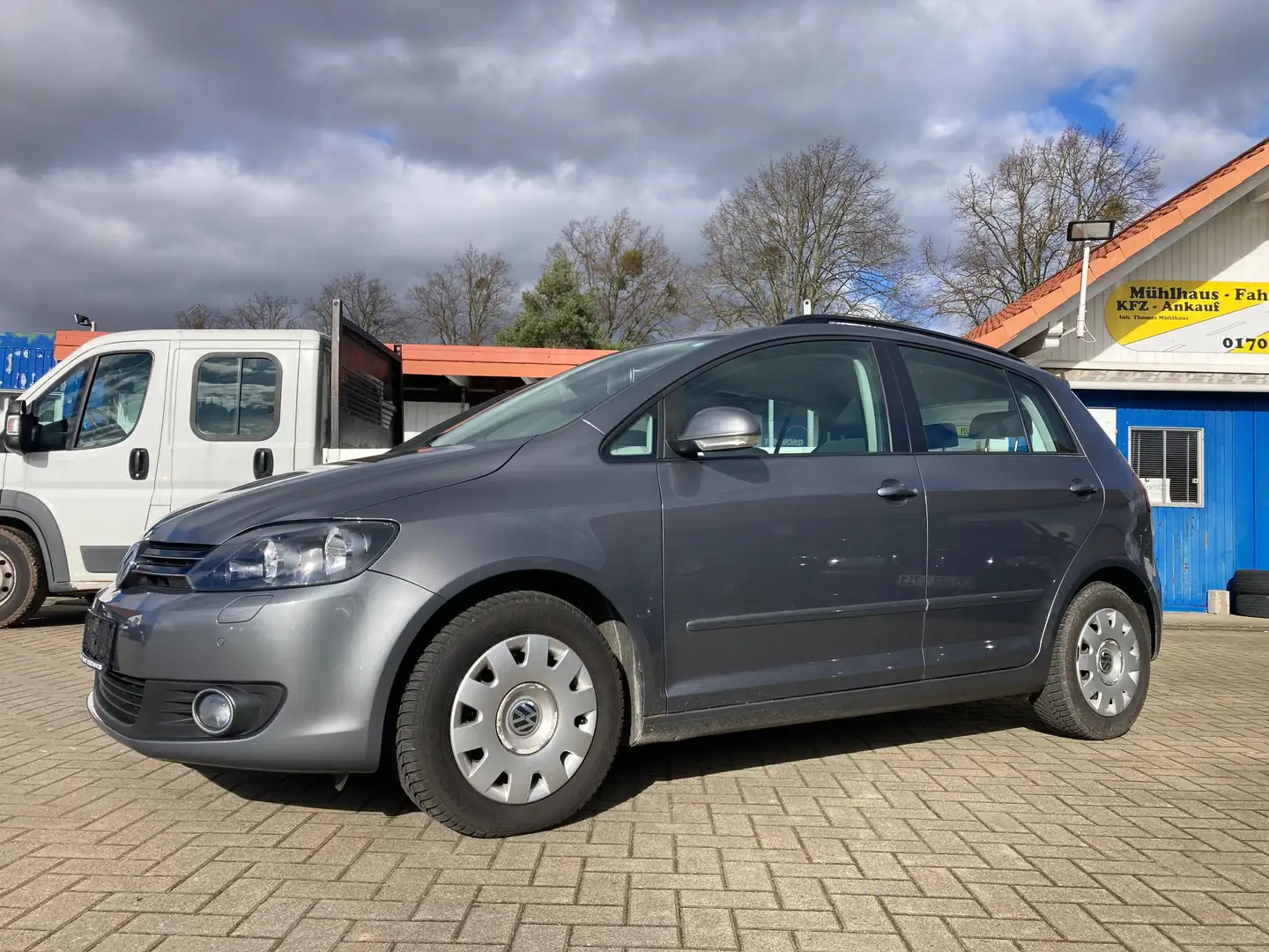 Volkswagen Golf Plus 1.4TSI DSG Comfortline, TÜV 11.2025 Gris - 1