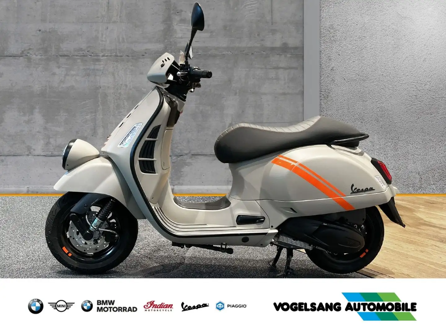 Vespa GTV 310 HPE, Sondermodell, TFT-Display, Keyless Beige - 2