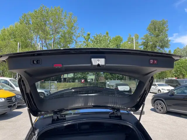 Mercedes-Benz E 300 e T Klimaautomatik,Rückfahrkamera,Navi Ansicht 24