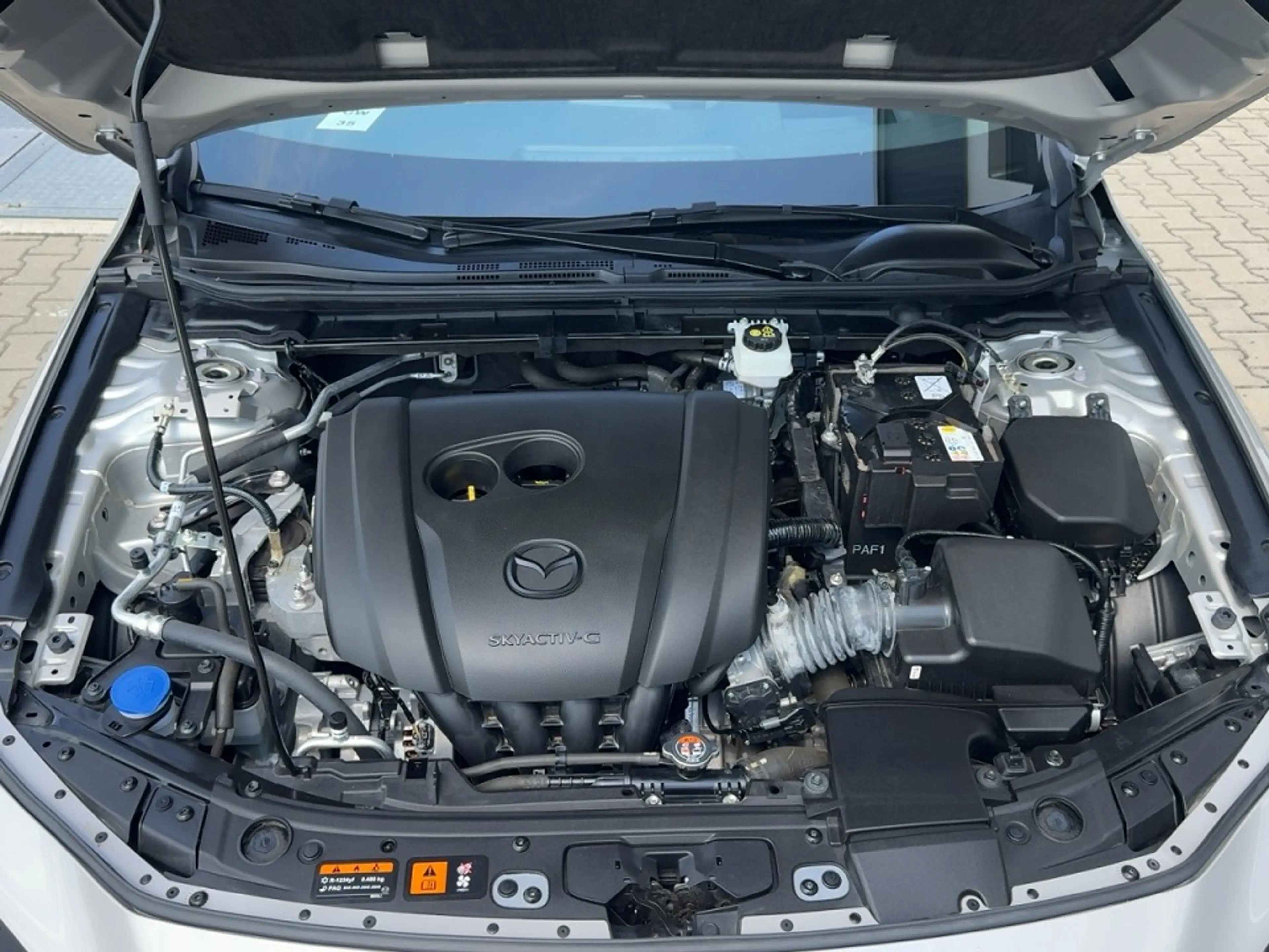 Mazda 3 e-SKYACTIV G 122ps FWD Homura — photo 12
