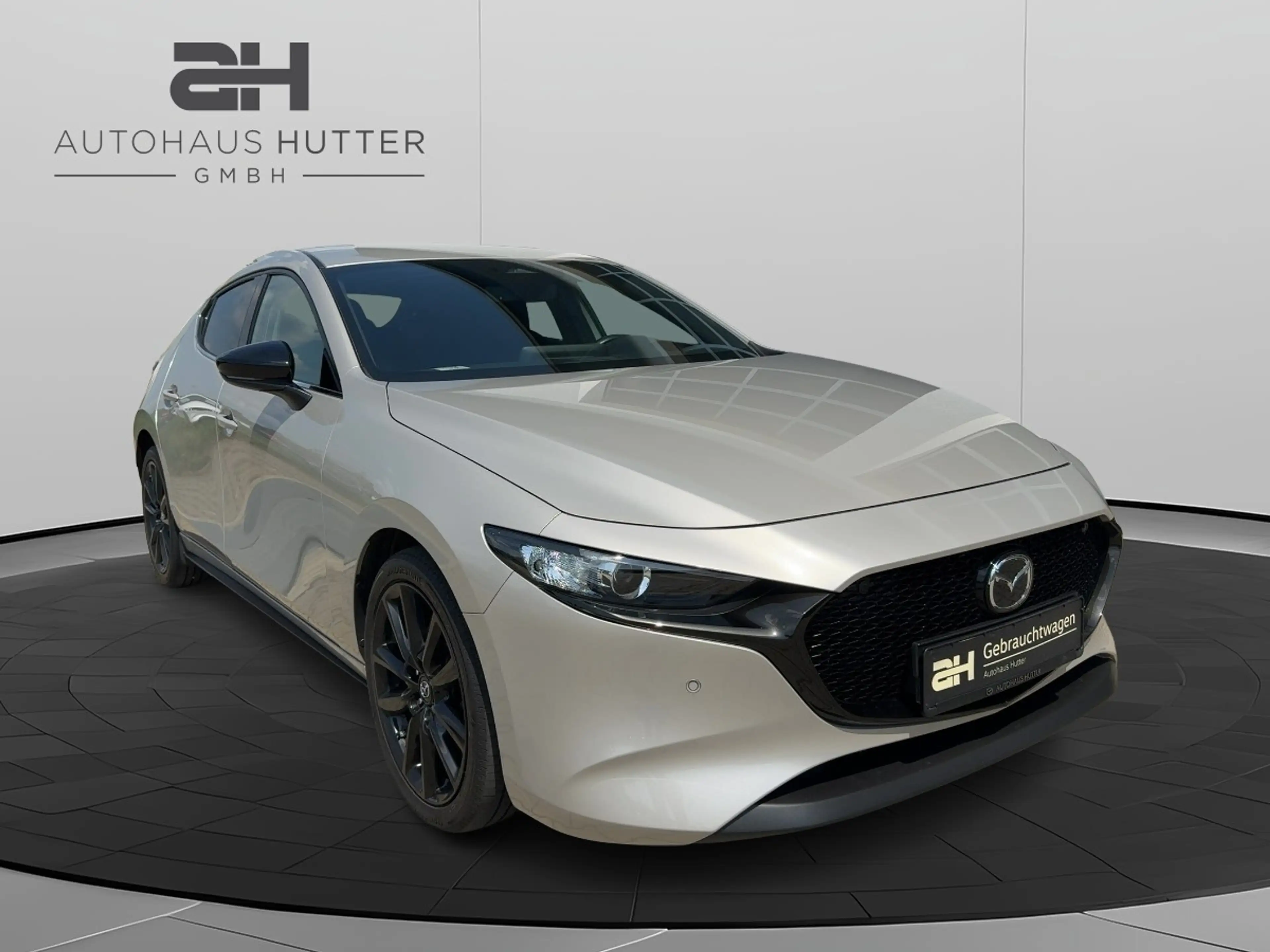 Mazda 3 e-SKYACTIV G 122ps FWD Homura — photo 4