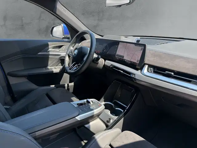 BMW X2 view 12