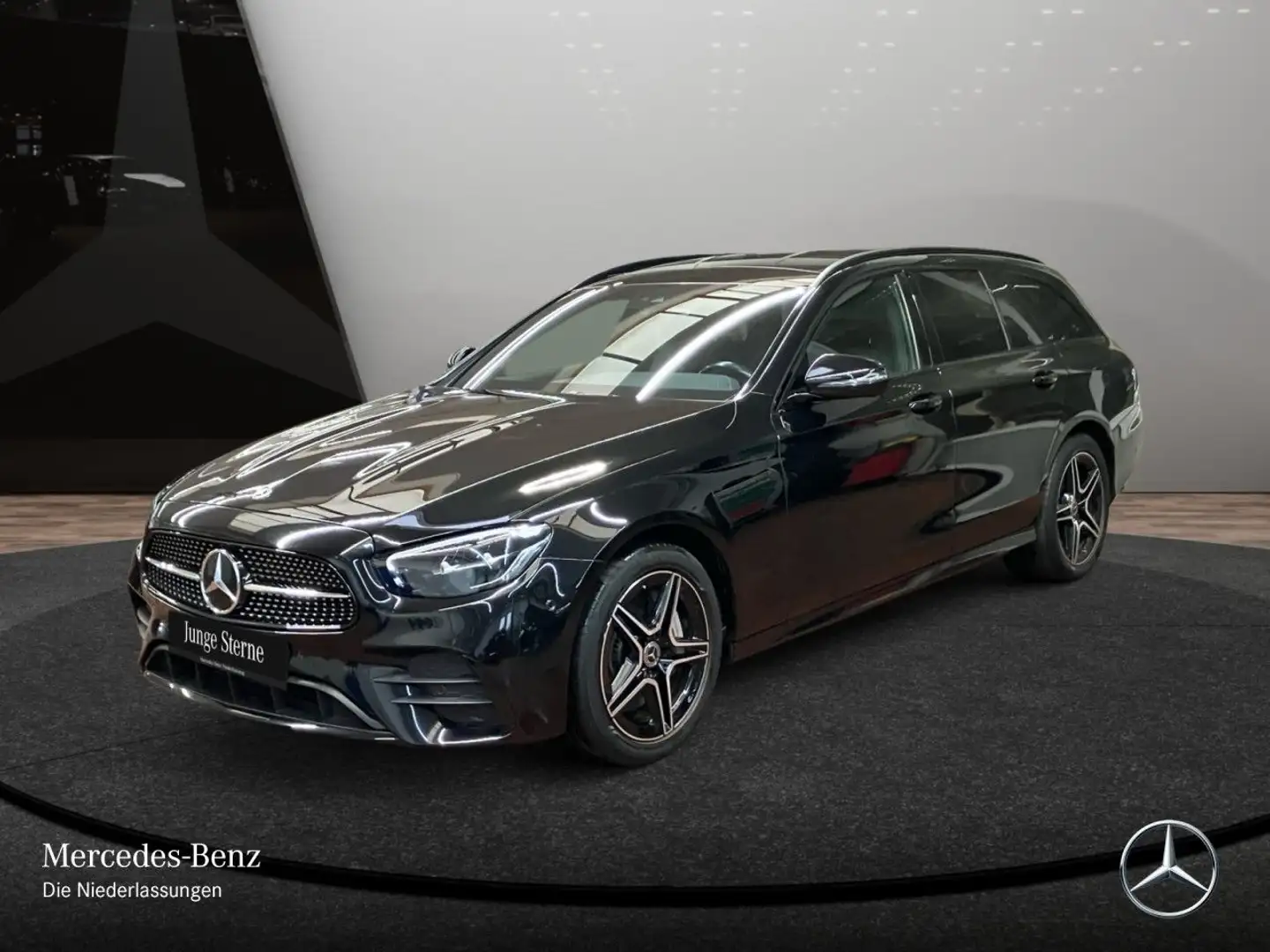 Mercedes-Benz E 300 e T AMG+NIGHT+PANO+LED+KAMERA+SPUR+TOTW+9G Schwarz - 2