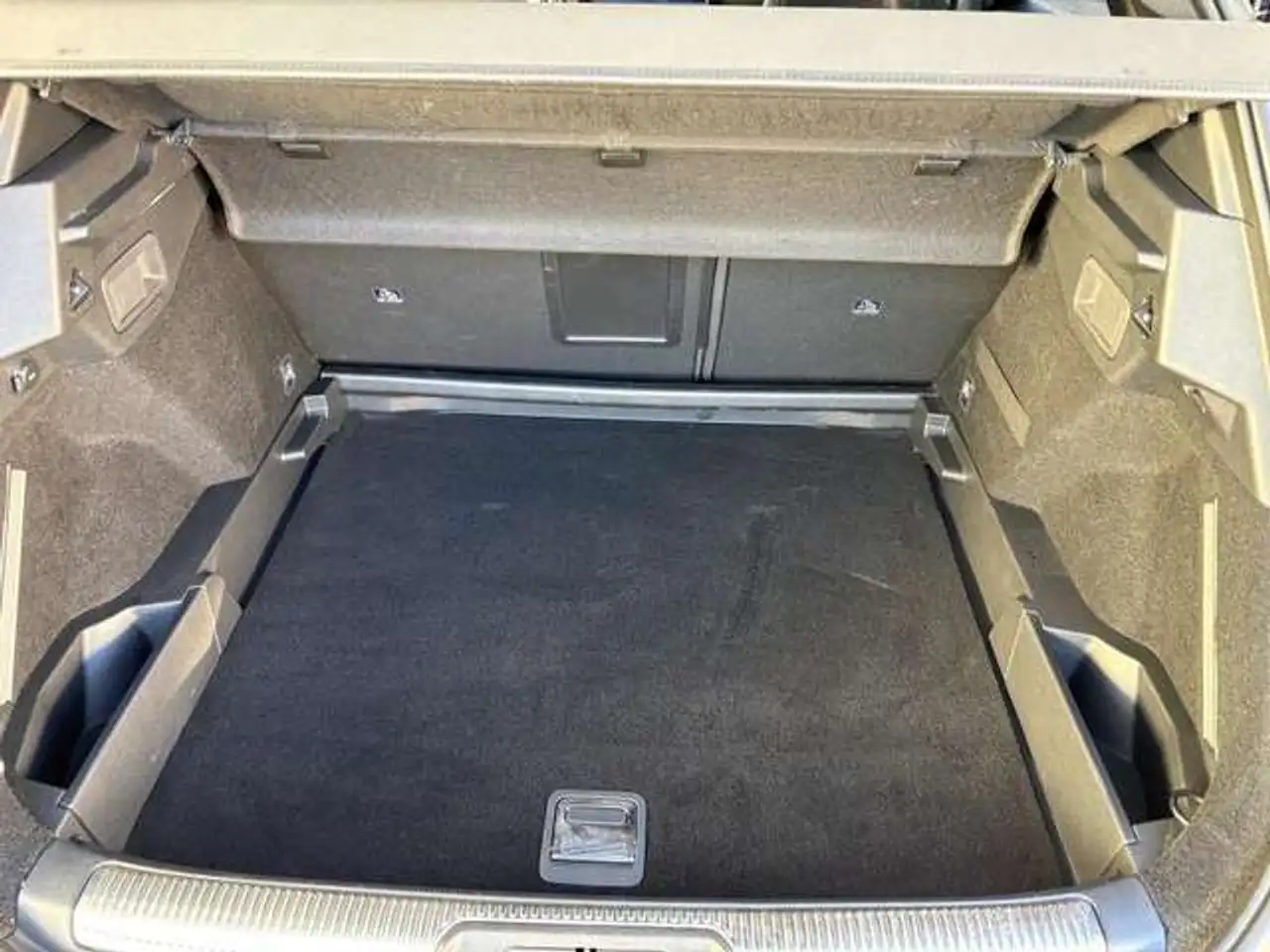 DS Automobiles DS 7 Crossback 2023