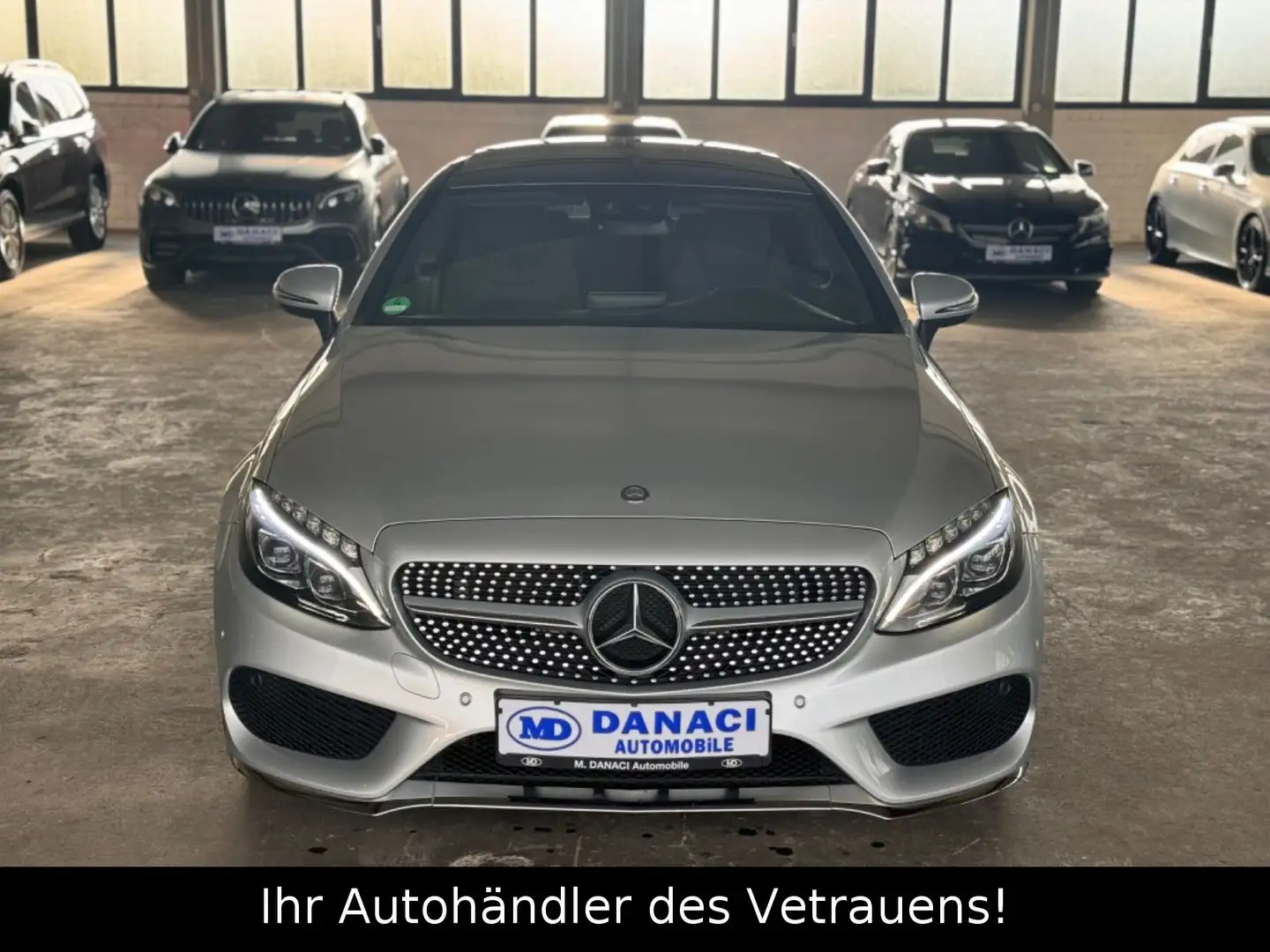 Mercedes-Benz C 200 Coupe AMG-Line*1.Hand*PANO*NAVI*Ambiente Silver - 2