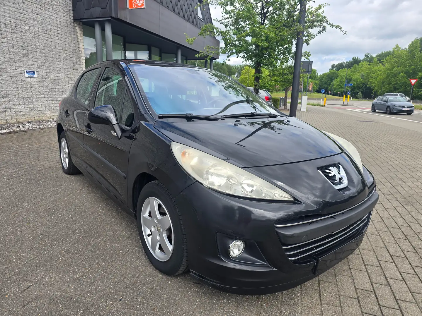 Peugeot 207 1.4i 16v Urban GARANTIE 12 MOIS/MAANDEN - 2