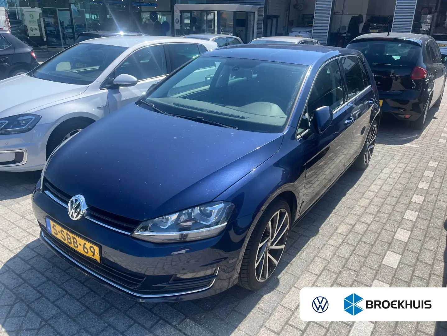 Volkswagen Golf 1.4 TSI 125 pk Highline DSG automaat | Airco (auto Blauw - 1