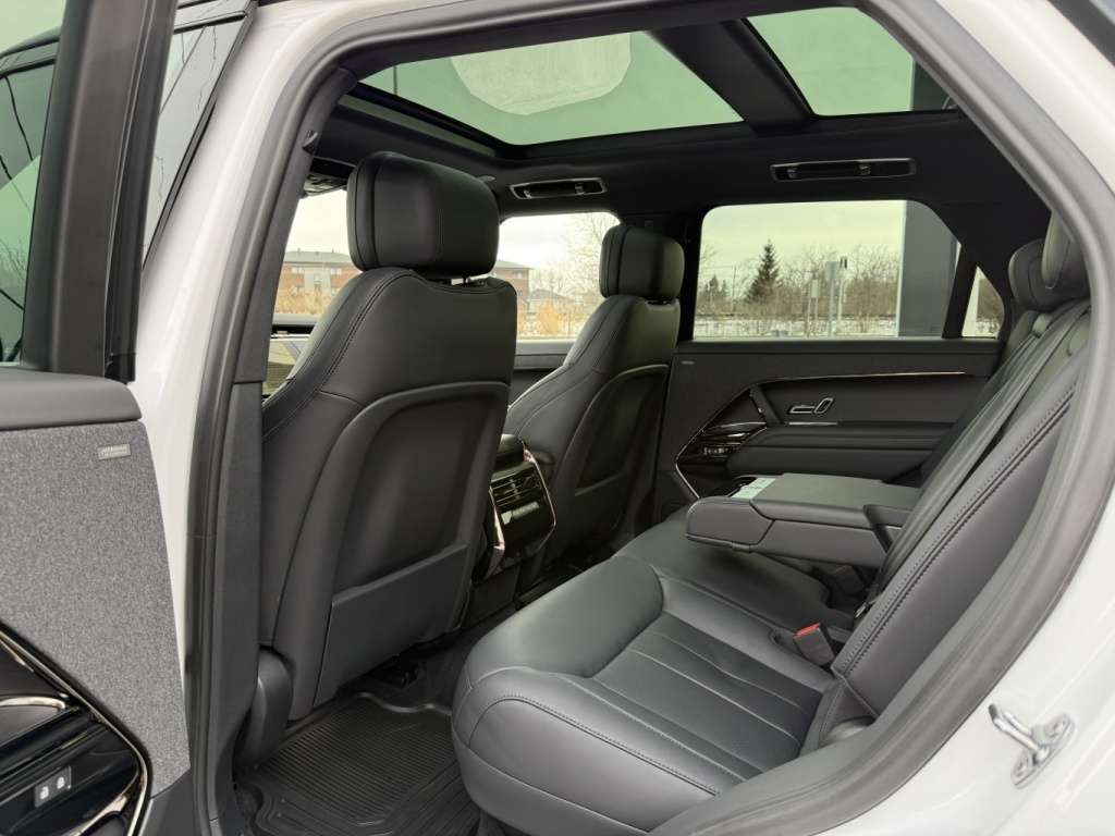 2025 Land Rover Range Rover Sport P400 SE Dynamic 5040 KM thumb 11