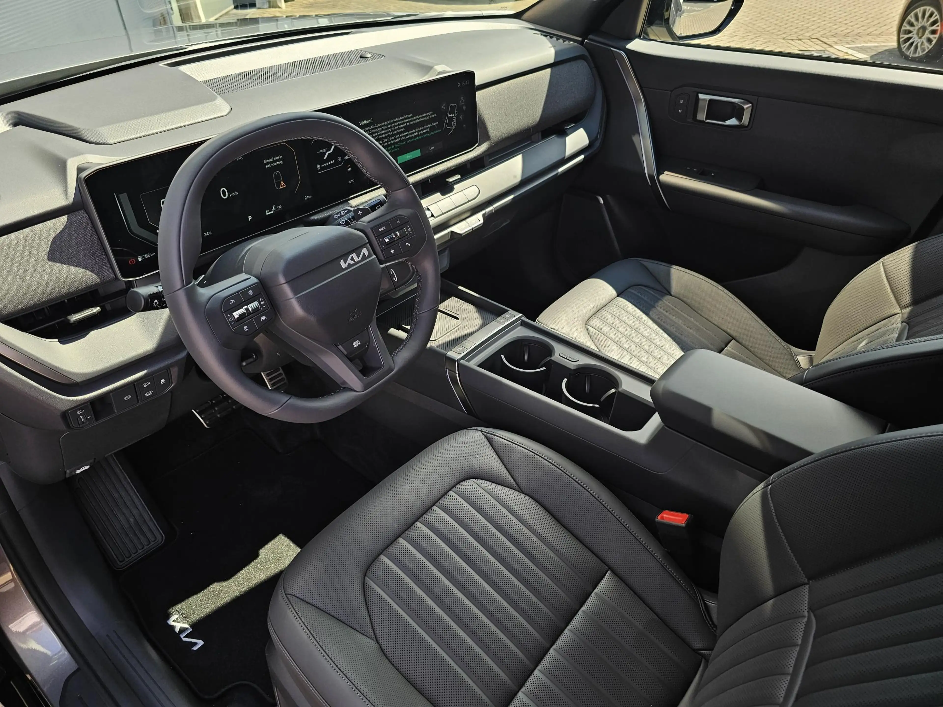 Kia Seltos 1.6 GDi Hybrid X-Line Launch Edition | 360 CAMERA — photo 12