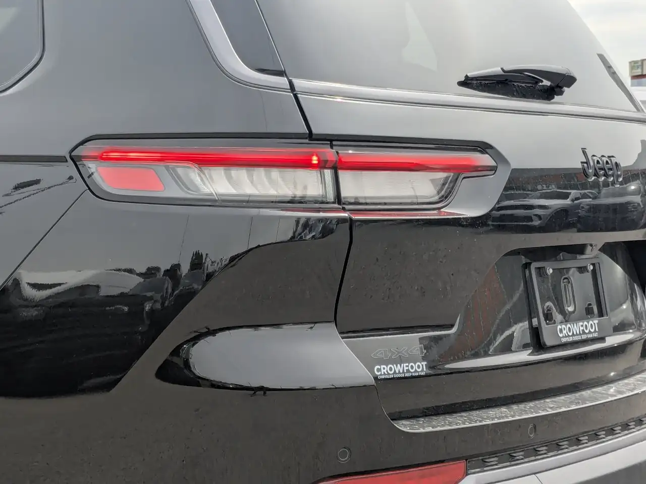 Jeep Grand Cherokee снимка Jeep Grand Cherokee