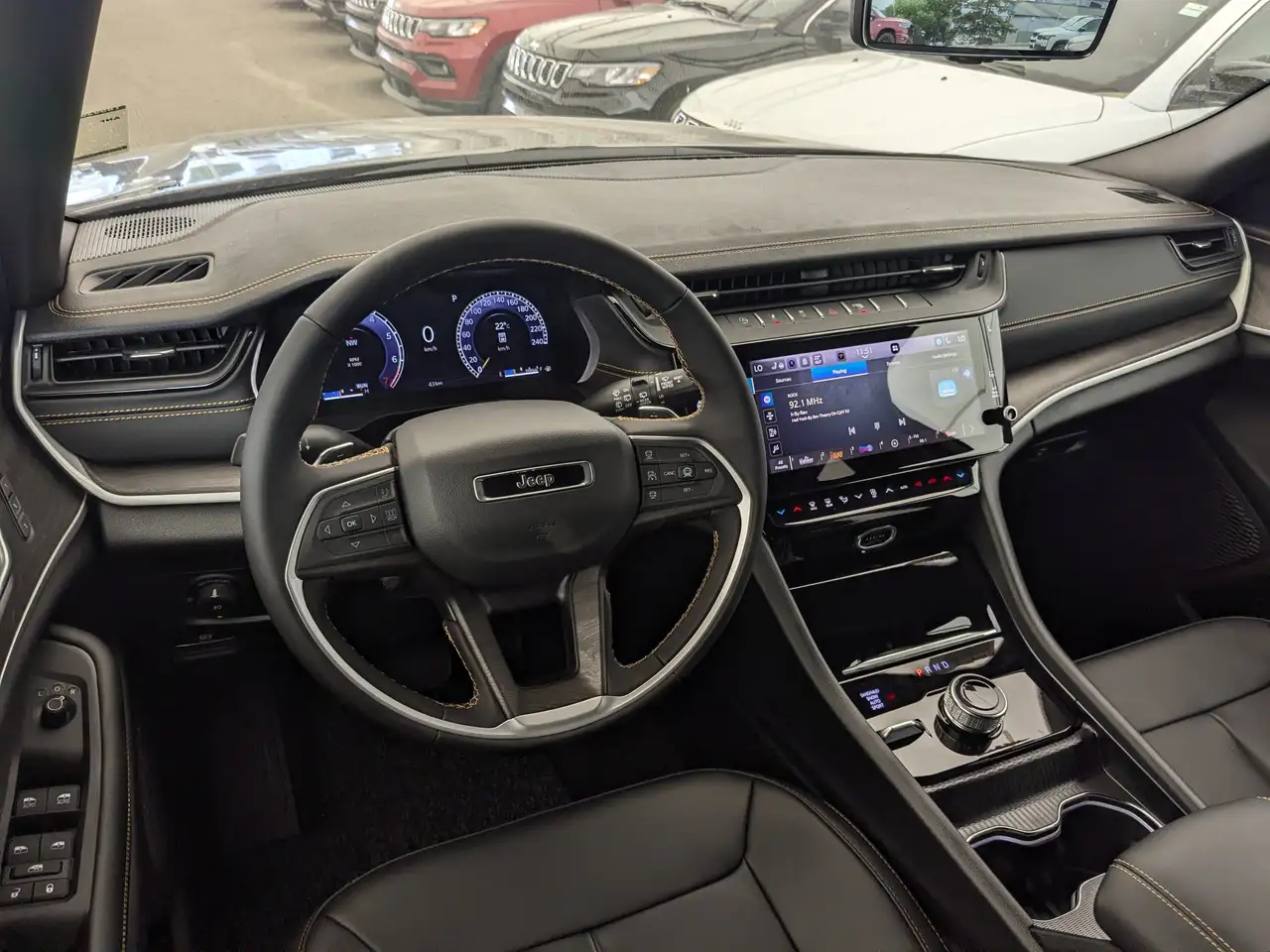 Jeep Grand Cherokee снимка Jeep Grand Cherokee