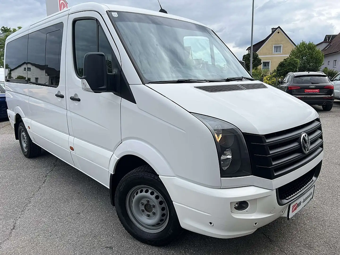 Volkswagen Crafter 35 HR Kombi MR 2,0 BMT TDI Weiß - 1