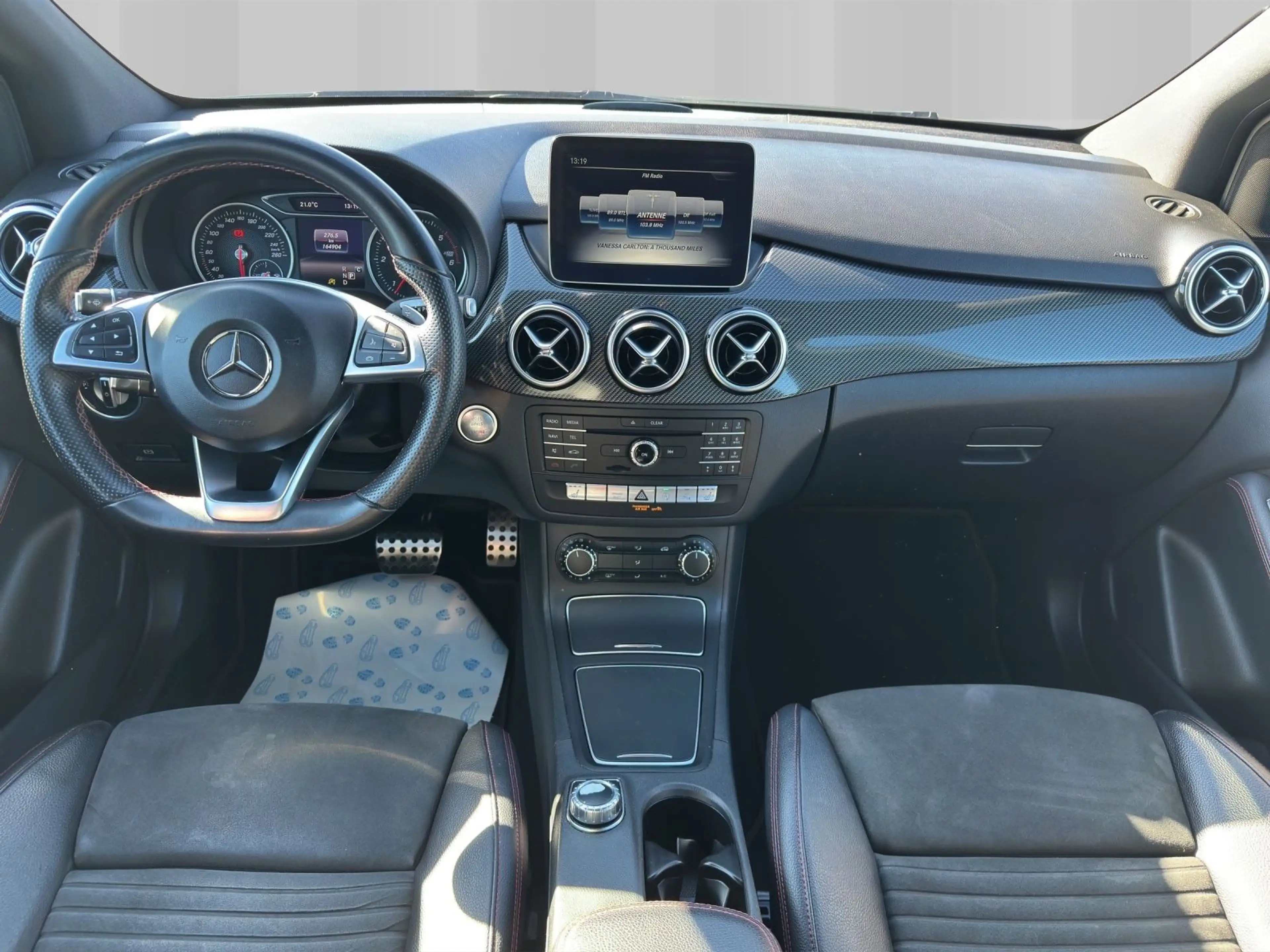 Mercedes-Benz B 220 CDI 4Matic 7G-DCT AMG Line LED NAV SHZ RFK — photo 11