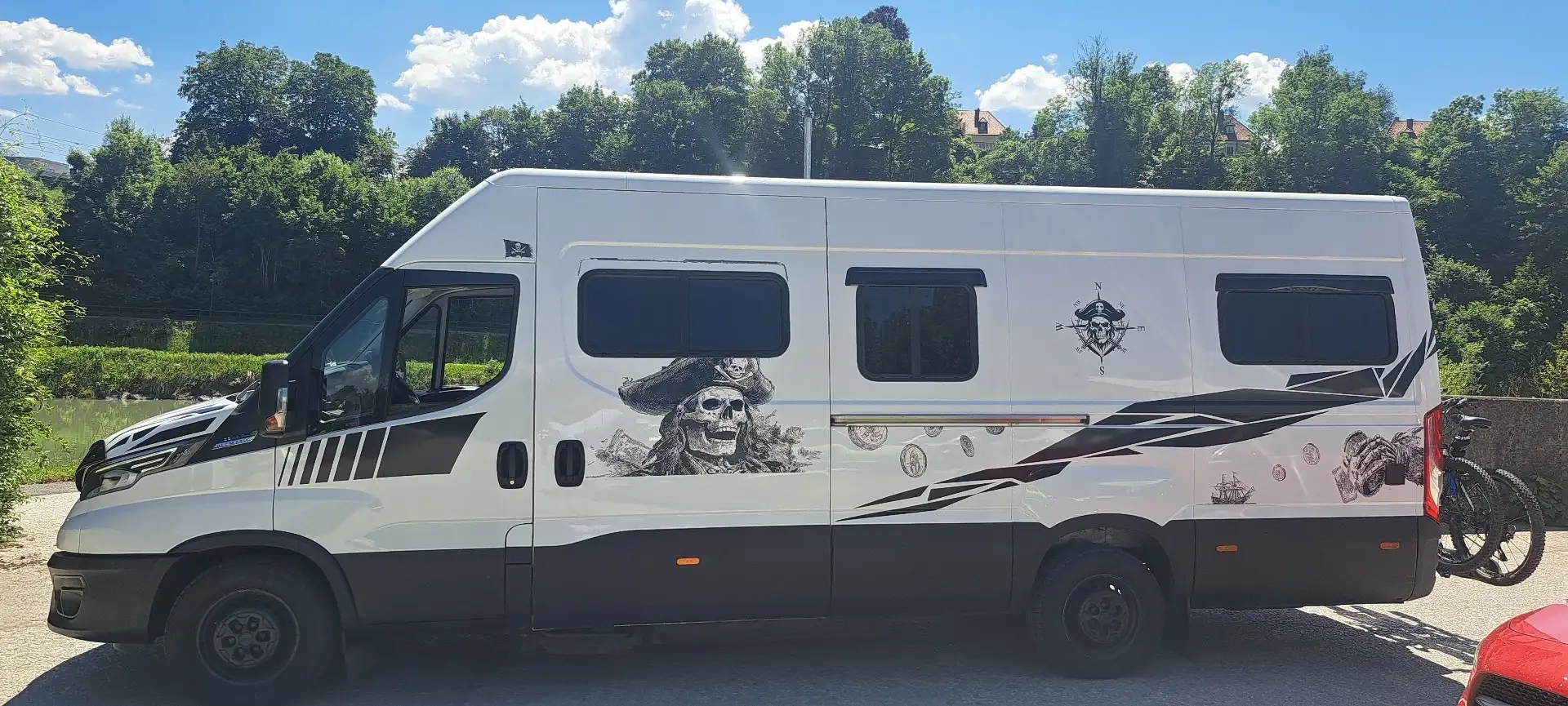 Iveco Daily 35 S 14 AC 3000L HD 2,3 HPT Aut. - 1