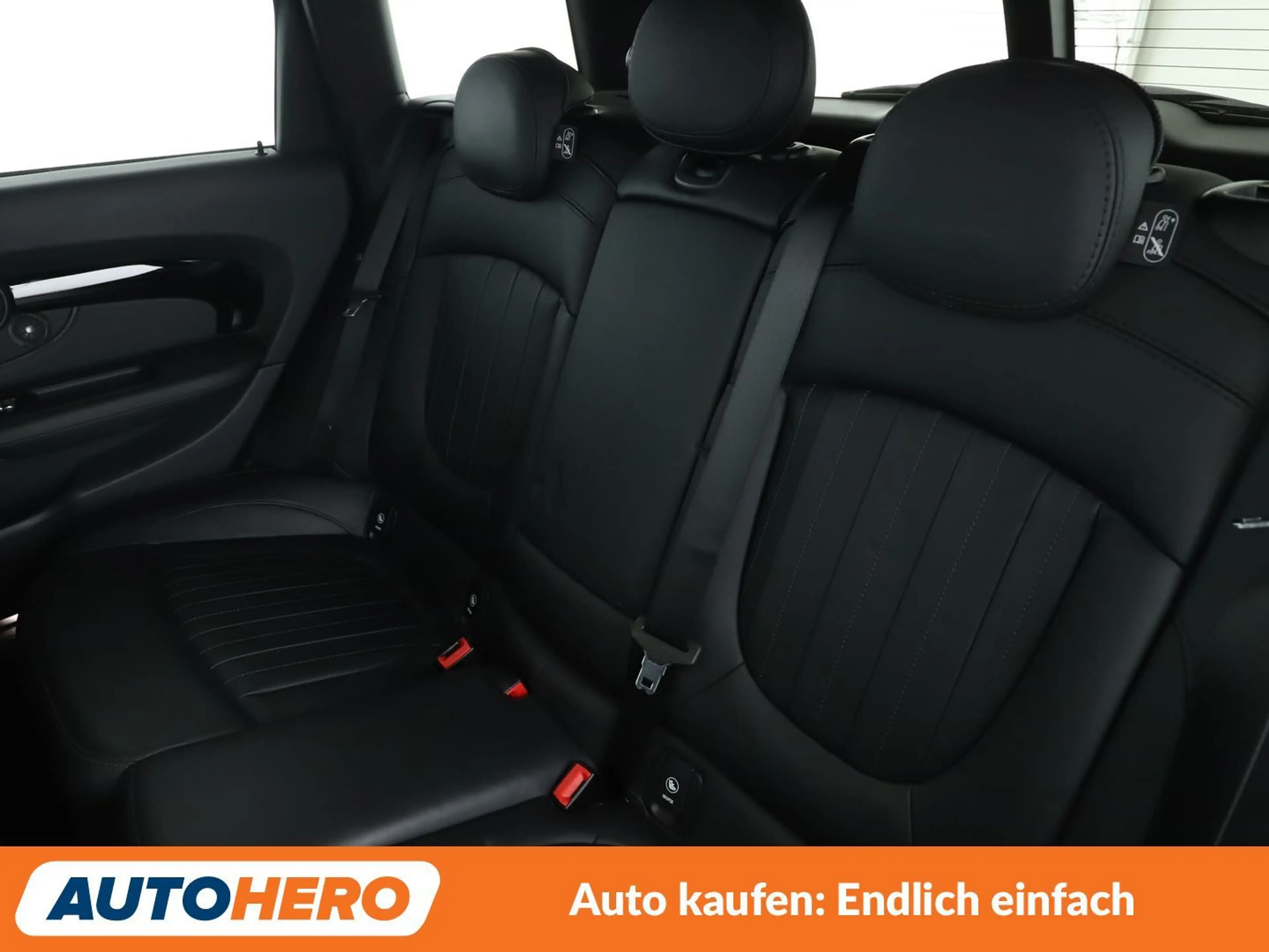 MINI John Cooper Works Clubman John Cooper Works ALL4 Chilli Aut.*NAV*LED*TEMPO* — photo 14