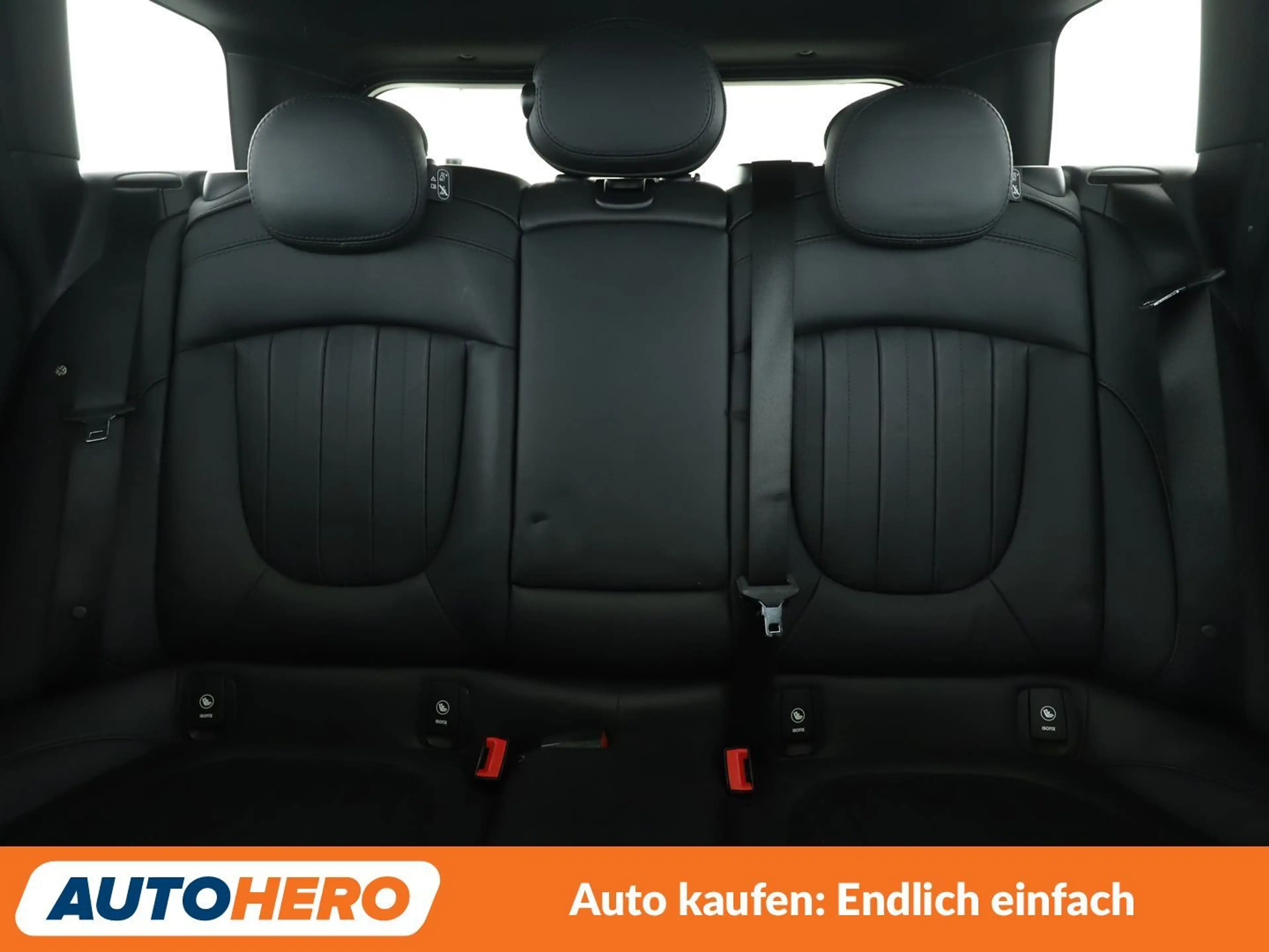 MINI John Cooper Works Clubman John Cooper Works ALL4 Chilli Aut.*NAV*LED*TEMPO* — photo 15