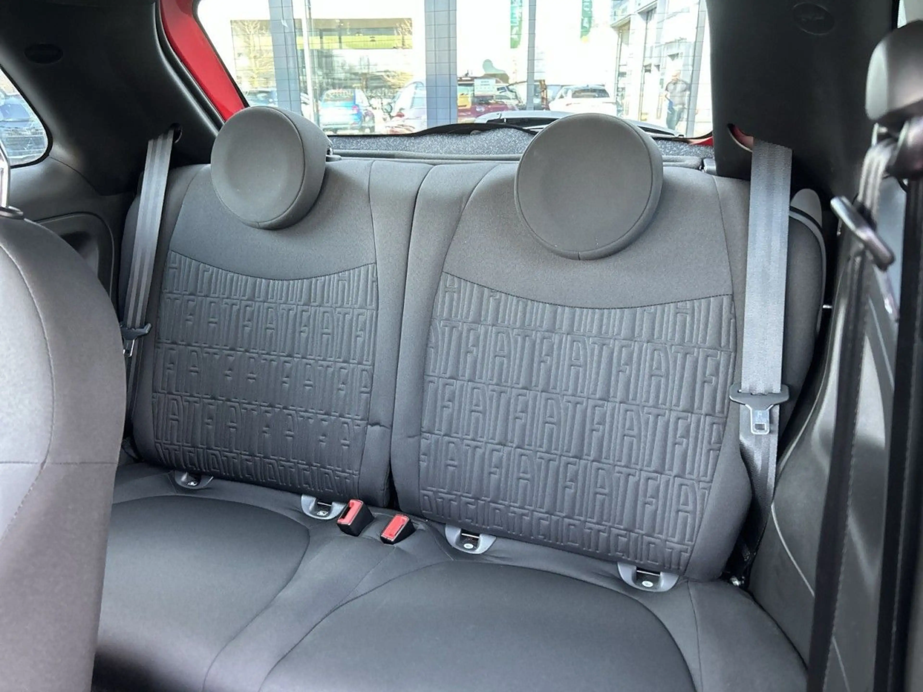 Fiat 500 Hybrid Dolcevita*Navi/ Glasdach / Sensoren* — photo 13