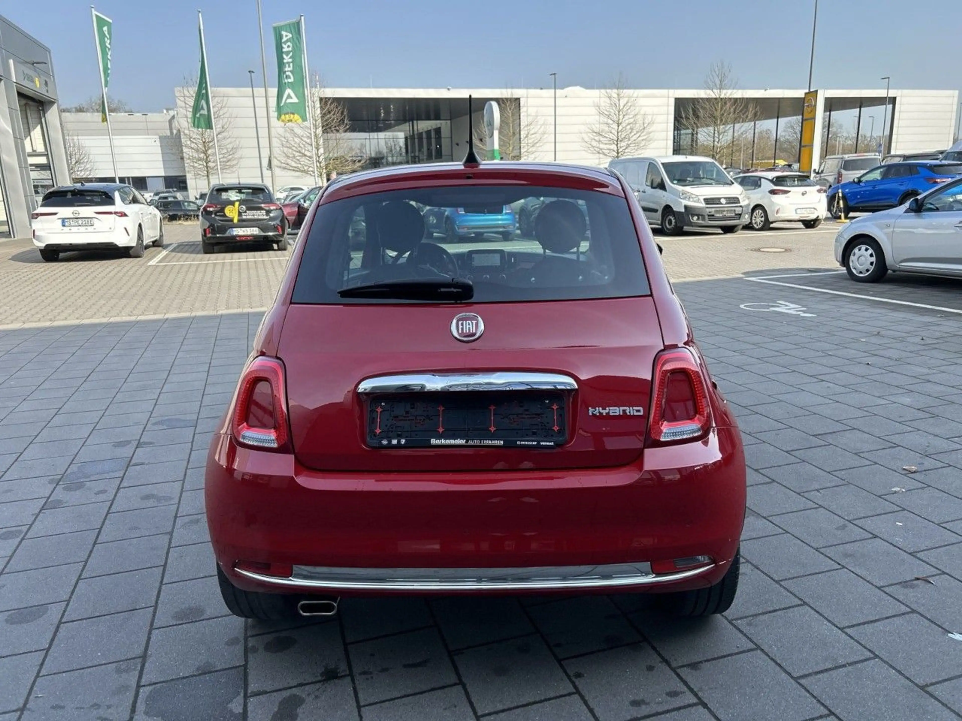 Fiat 500 Hybrid Dolcevita*Navi/ Glasdach / Sensoren* — photo 6