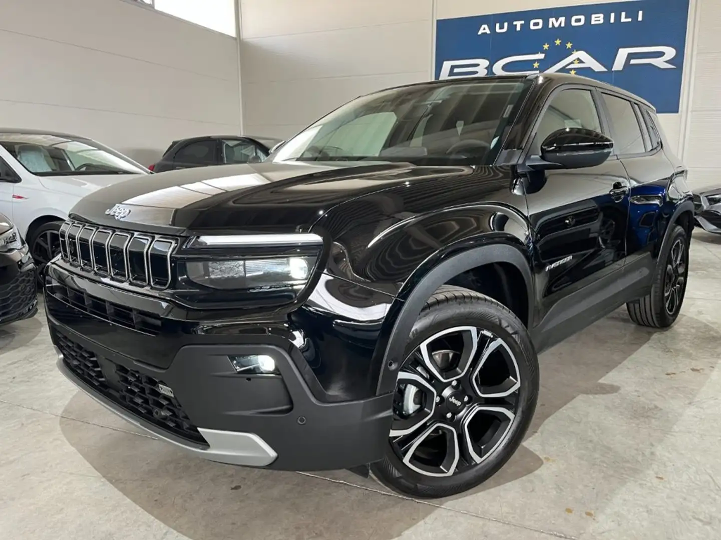 Jeep Avenger 1.2 T 110CV MHEV Summit CarPLAY/FullLED/TELEC+PARK Noir - 1