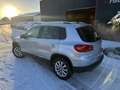 Volkswagen Tiguan 2.0 TDI 110ch BlueMotion Sportline 2011 - thumbnail 4