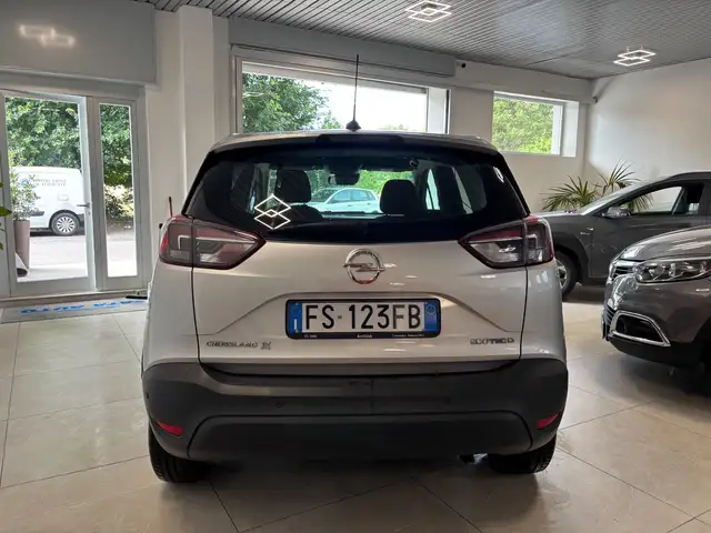 Opel Crossland view 5