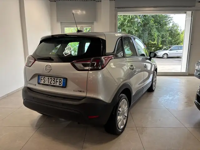 Opel Crossland view 6