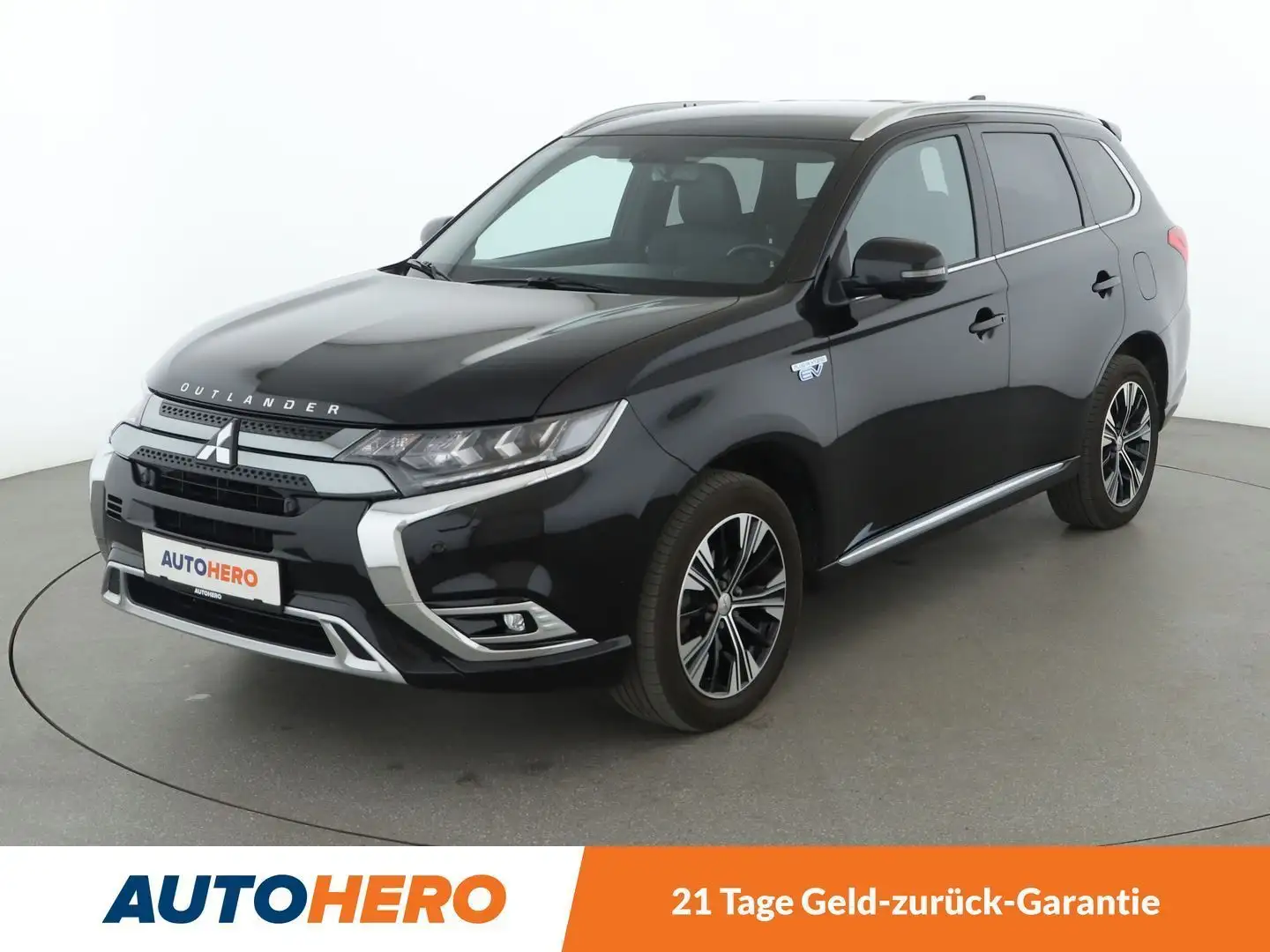 Mitsubishi Outlander PHEV Intro Edition 4WD *NAVI*TEMPO*CAM*SHZ*ALU* Schwarz - 1