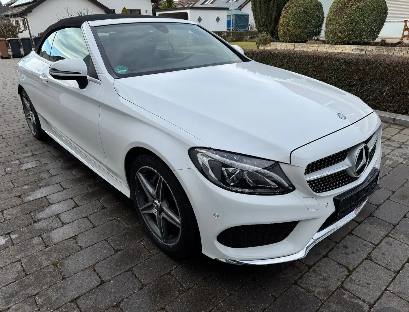 Mercedes-Benz C 180 Cabrio *AMG Line *Navi *LED *Airscarf uvm. Weiß - 1