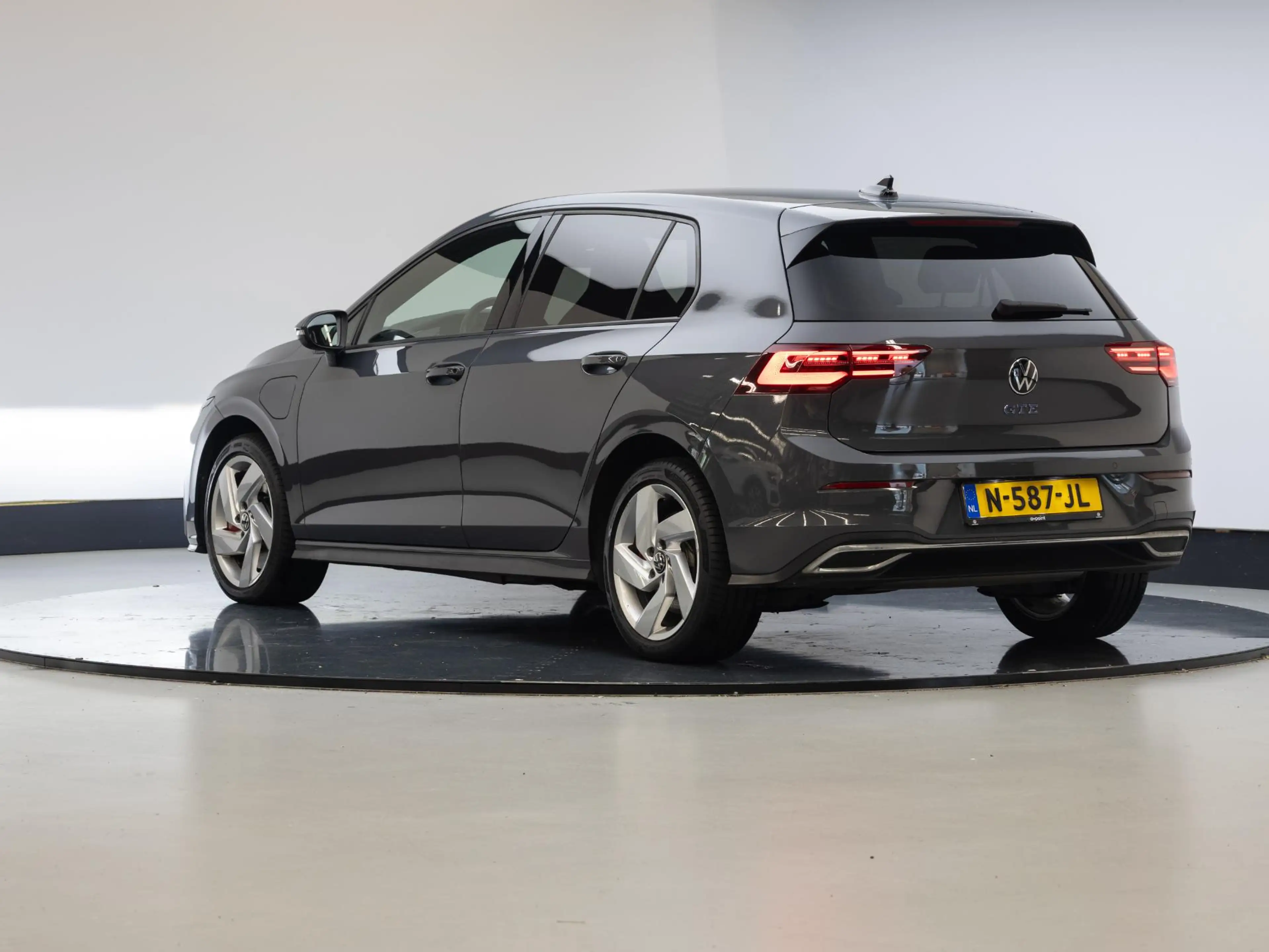 Volkswagen Golf GTE 1.4 eHybrid AUT| — photo 7