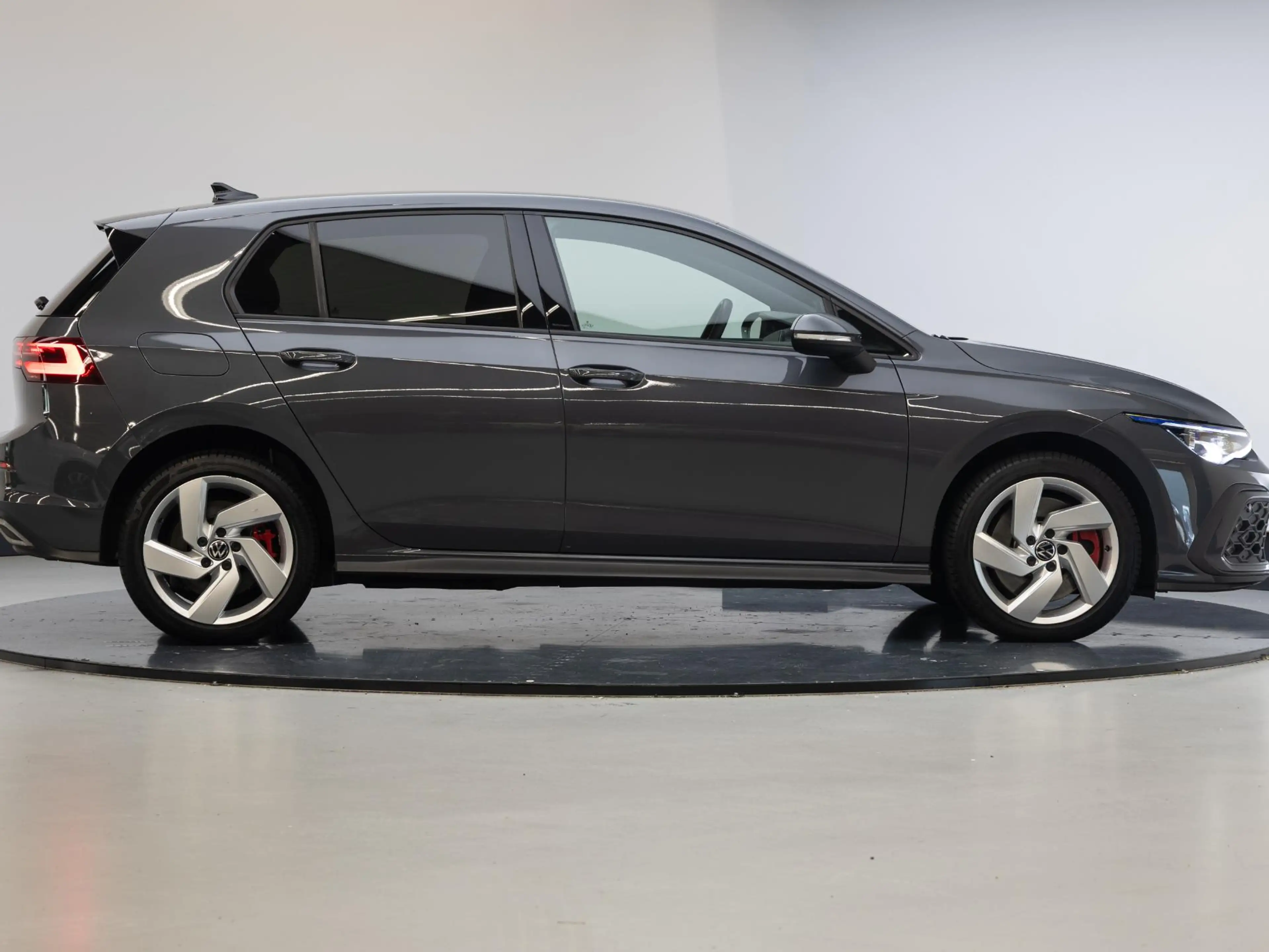 Volkswagen Golf GTE 1.4 eHybrid AUT| — photo 5