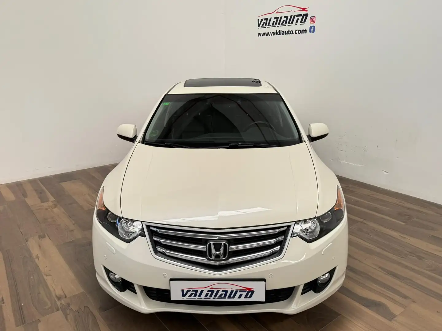 Honda Accord Tourer 2.4i-VTEC Executive Blanc - 2